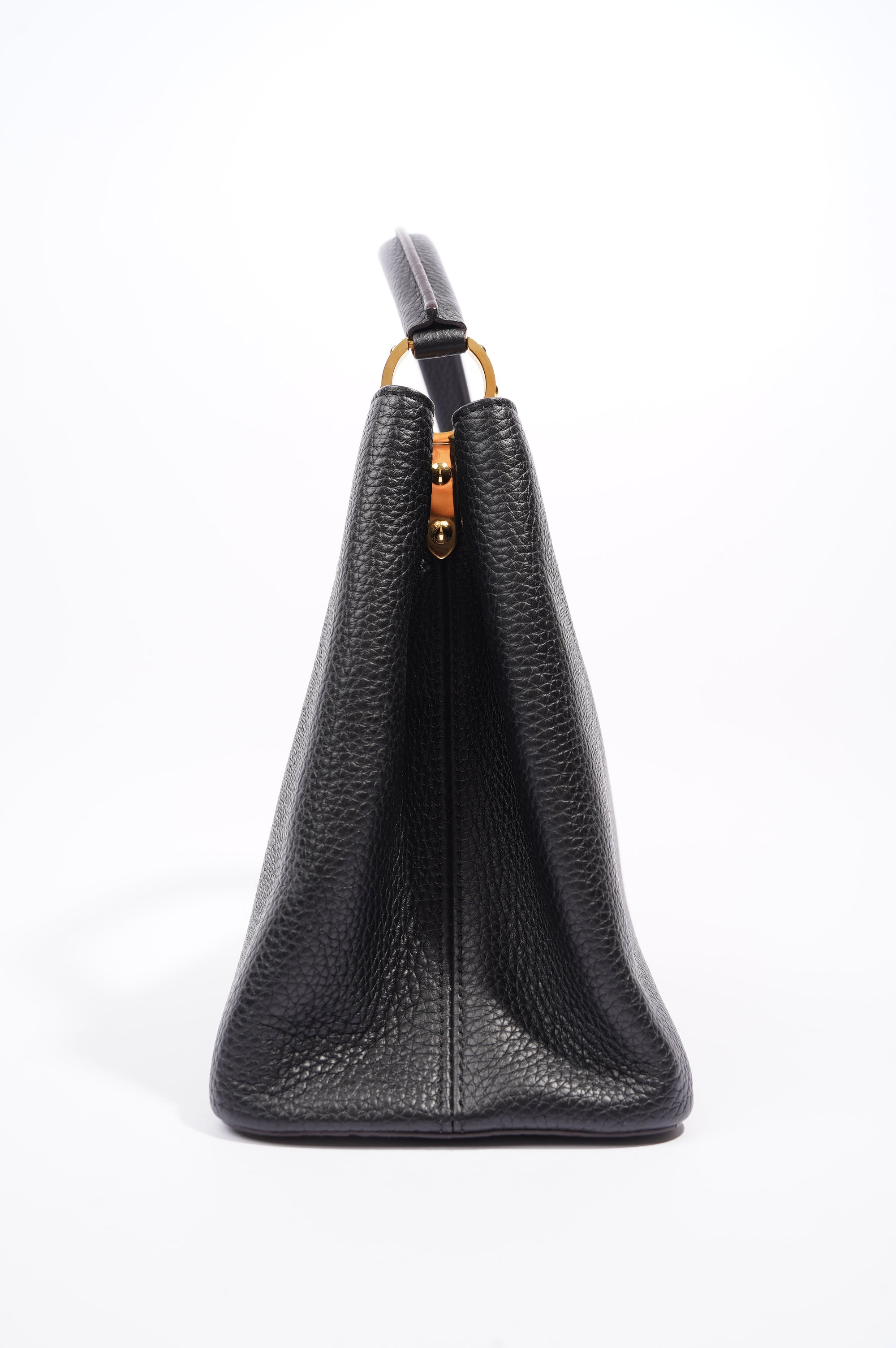 Louis Vuitton Womens Capucines Black Taurillon Leather MM