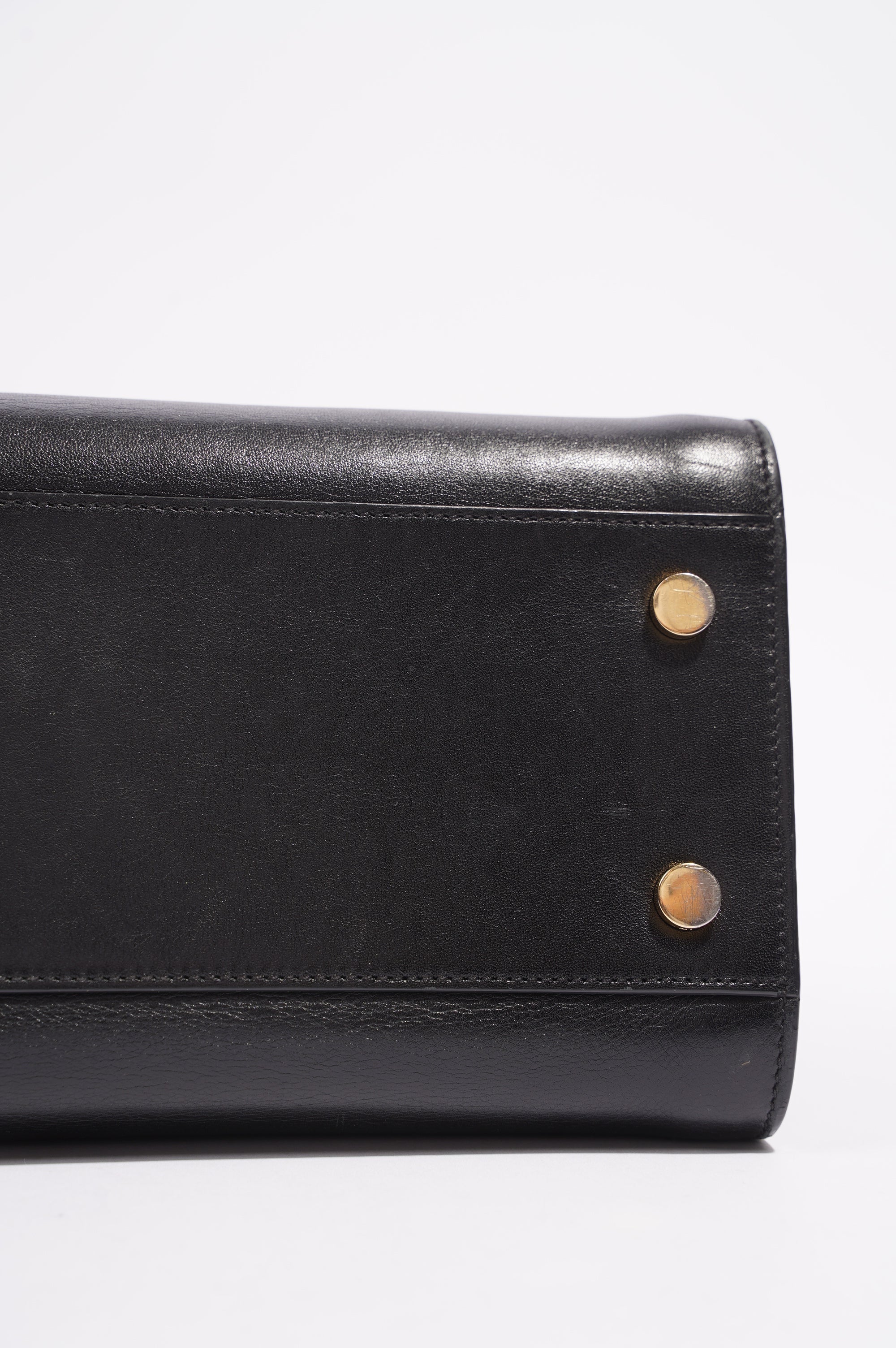 Saint Laurent Womens Cabas Black / Gold Small