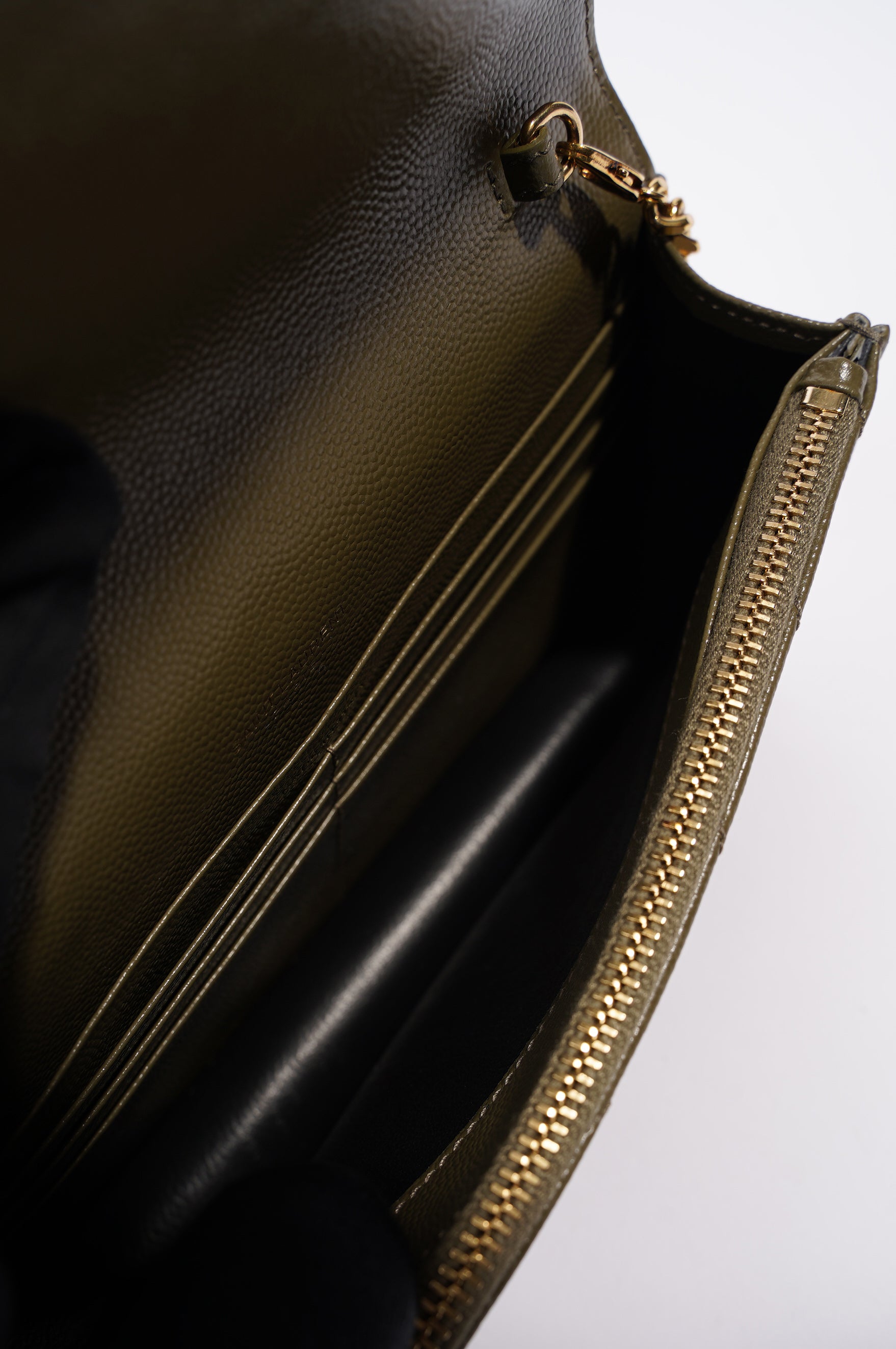 Saint Laurent Womens Cassandra Envelope Chain Wallet Khaki
