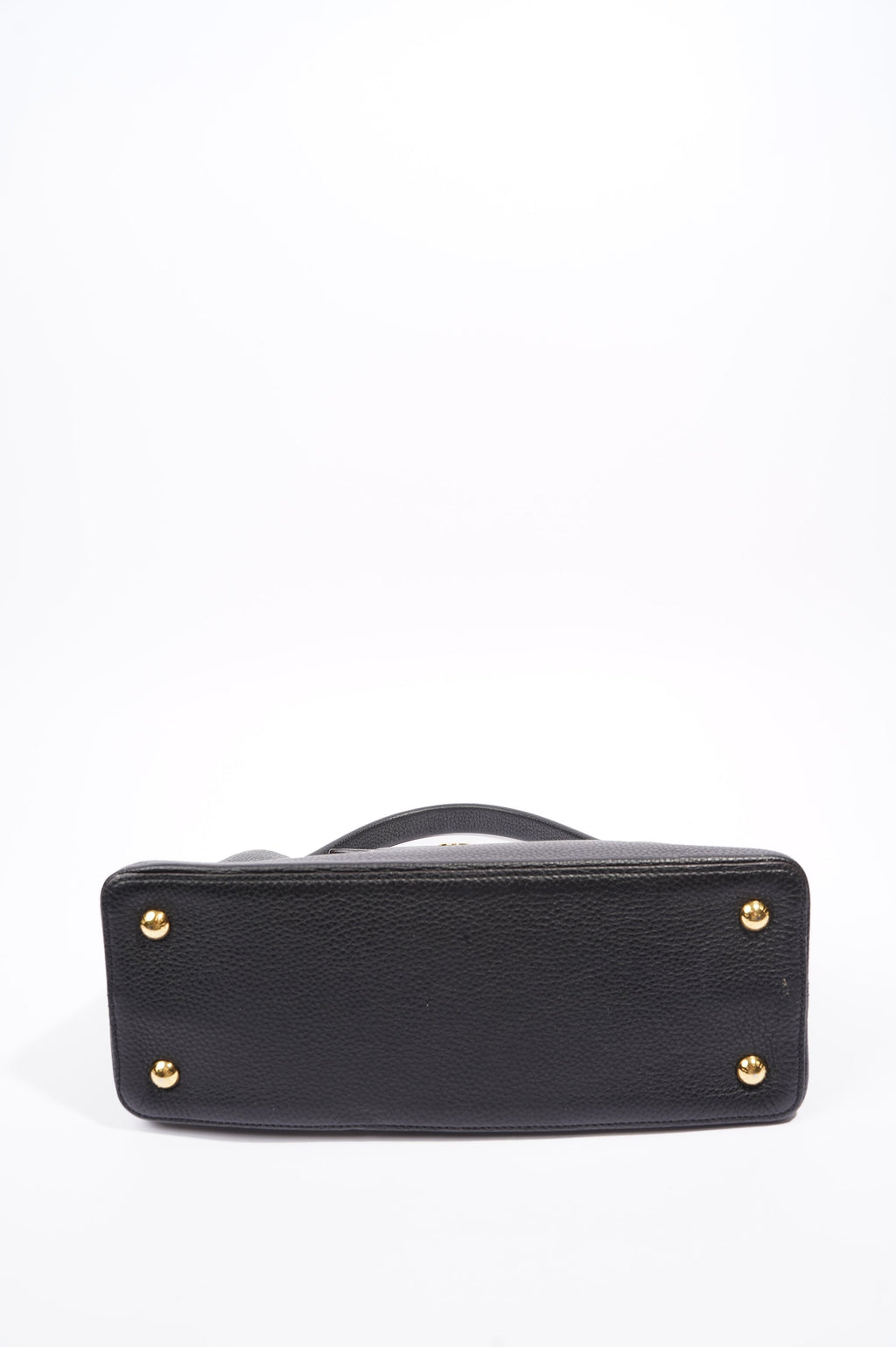 Louis Vuitton Womens Capucines Black Taurillon Leather MM