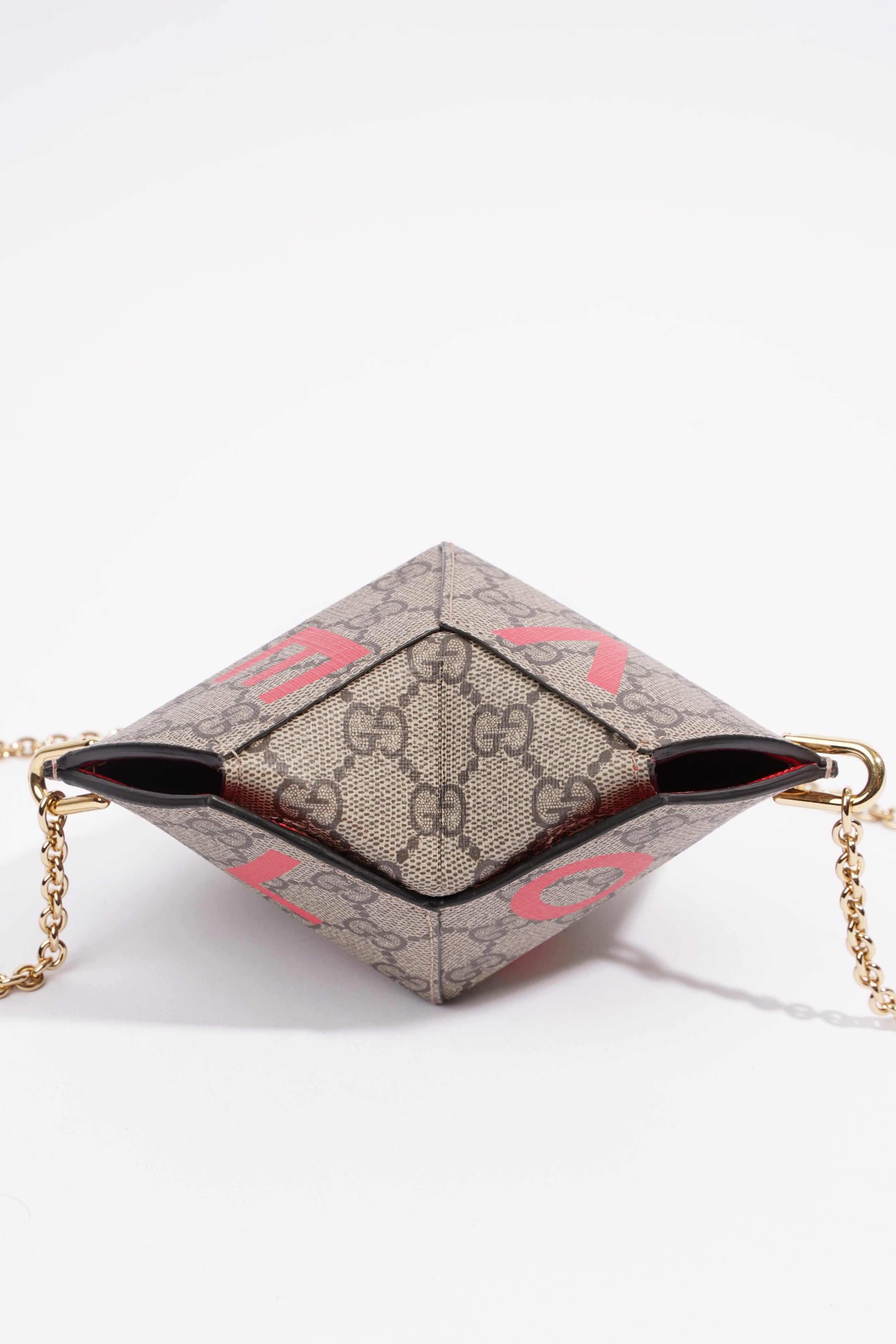 Gucci Small Heart Mini Chain Bag Supreme / Red