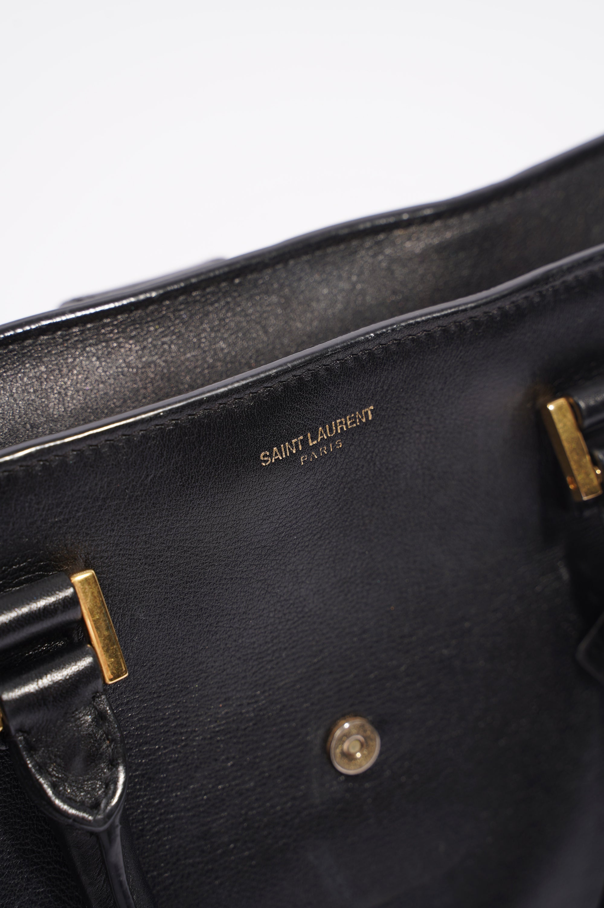Saint Laurent Womens Cabas Black / Gold Small