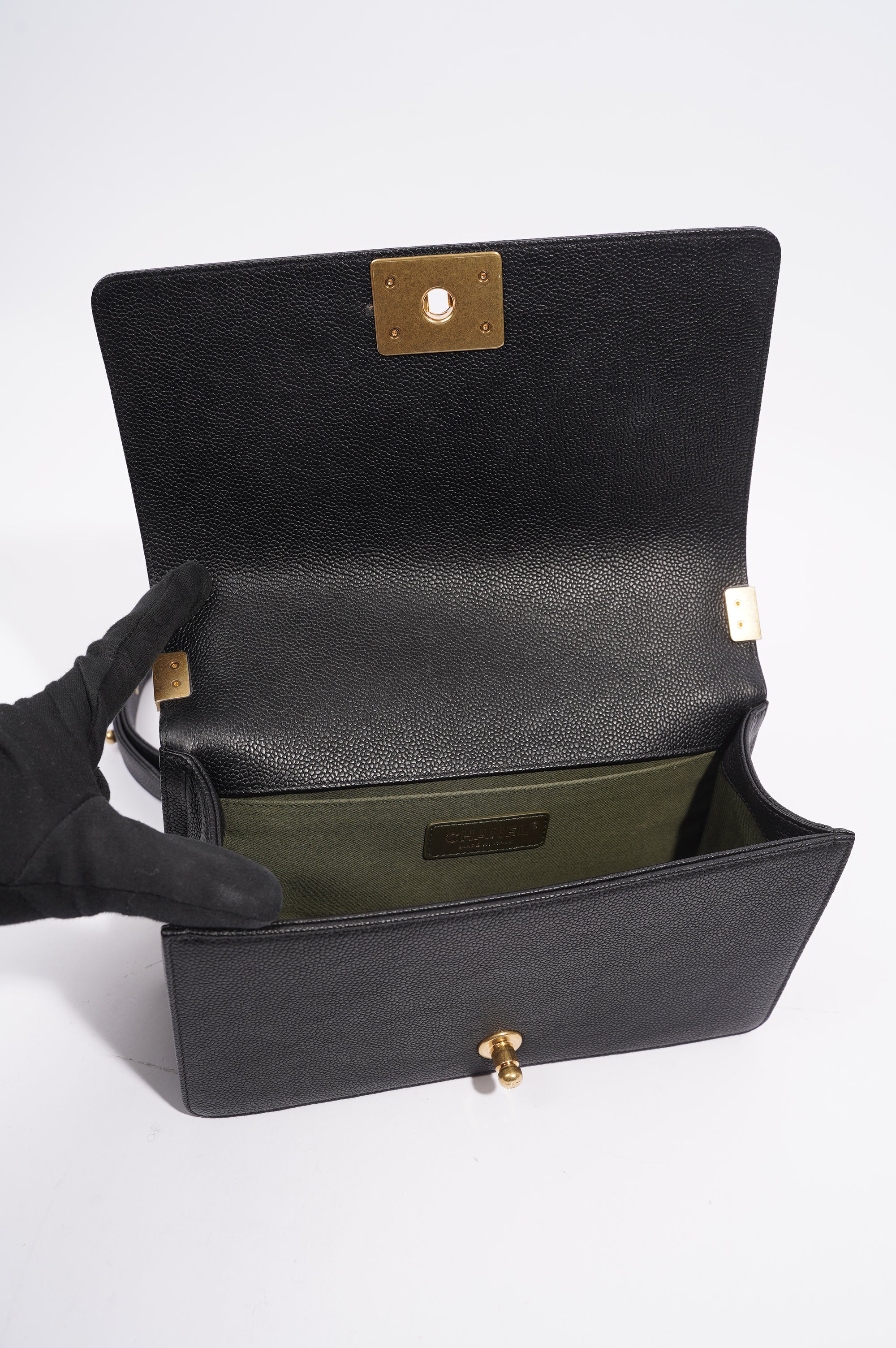 Chanel Womens Boy Bag Black Caviar Medium