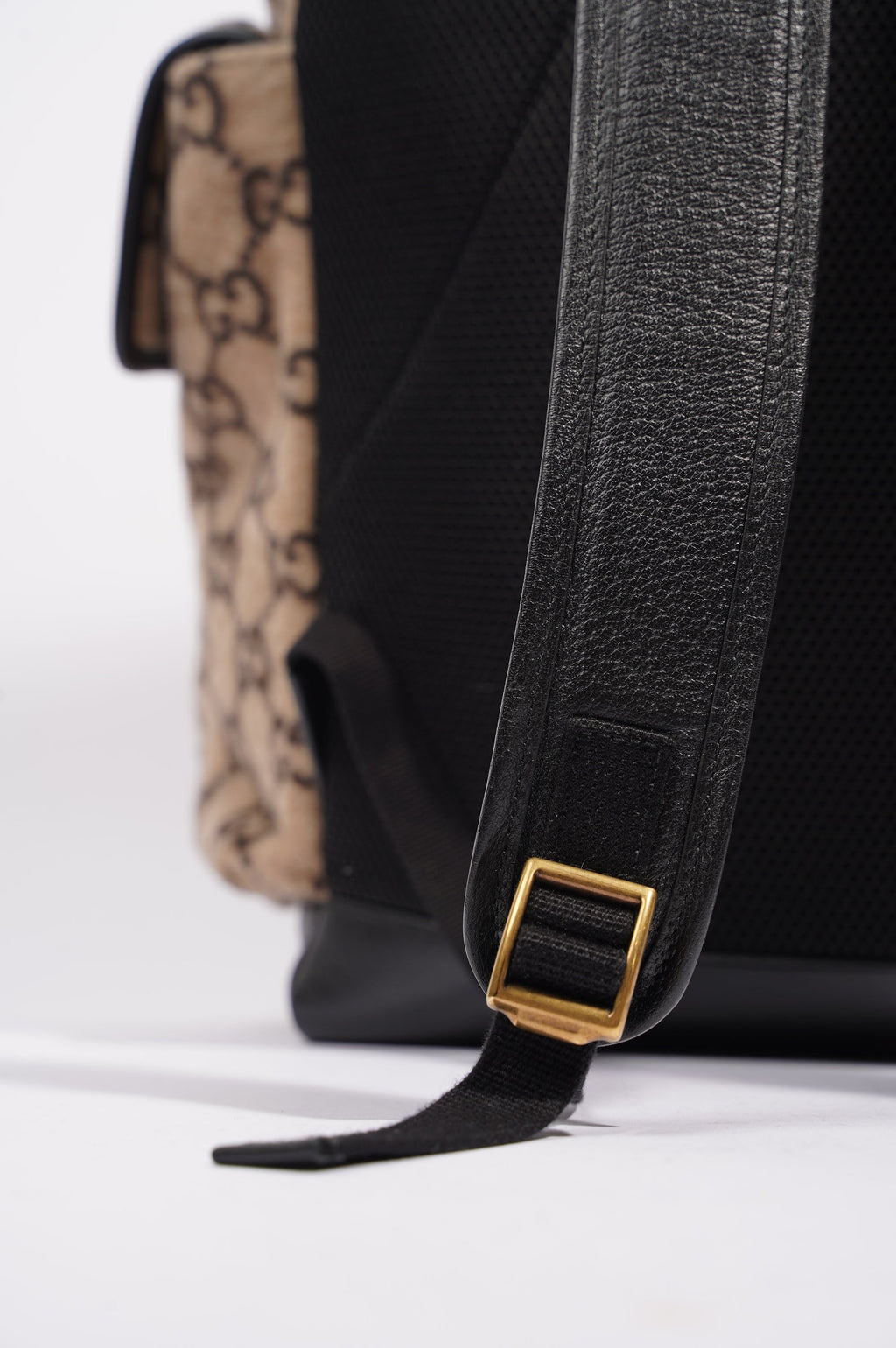 Gucci Womens GG Backpack Beige Wool