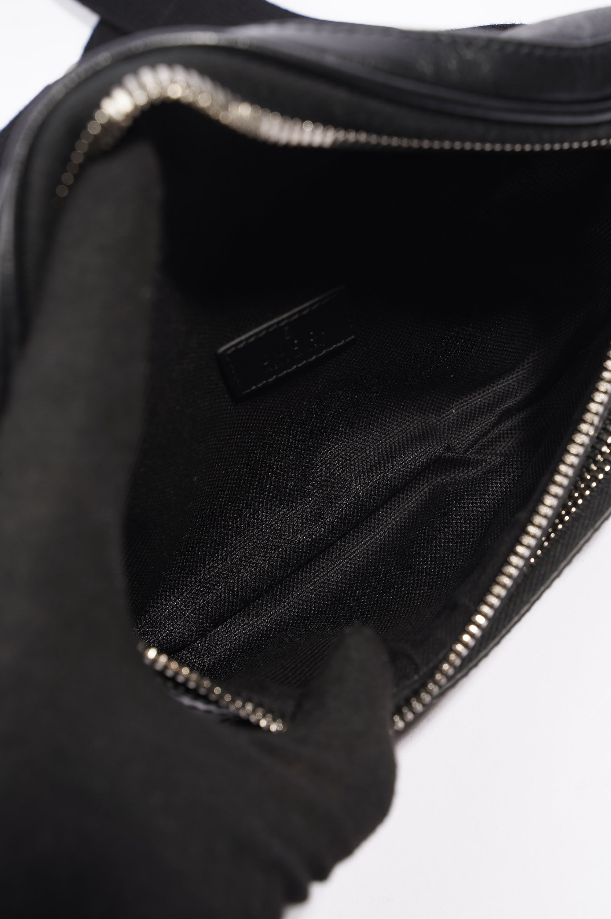 Gucci Belt Bag With Interlocking G Black / Supreme Canvas