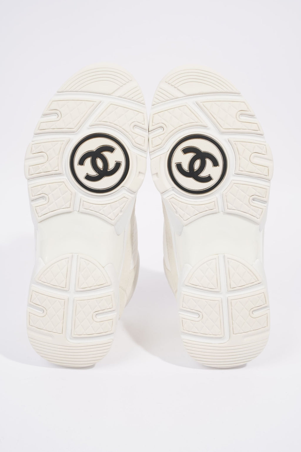 Chanel Womens CC Logo White / Cream EU 36 / UK 3