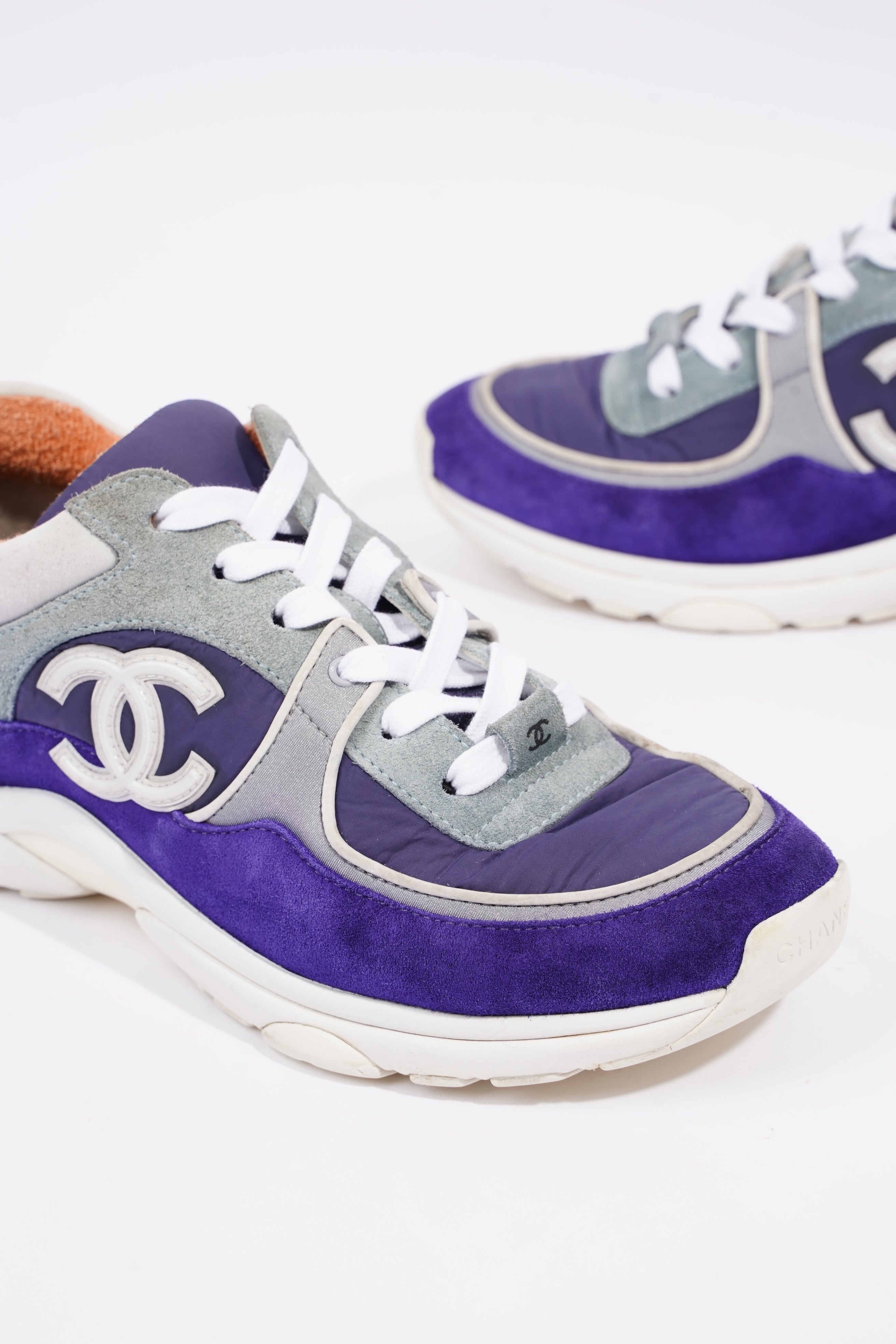 Chanel Womens CC Logo Sneaker Blue / White / Orange EU 39 / UK 6