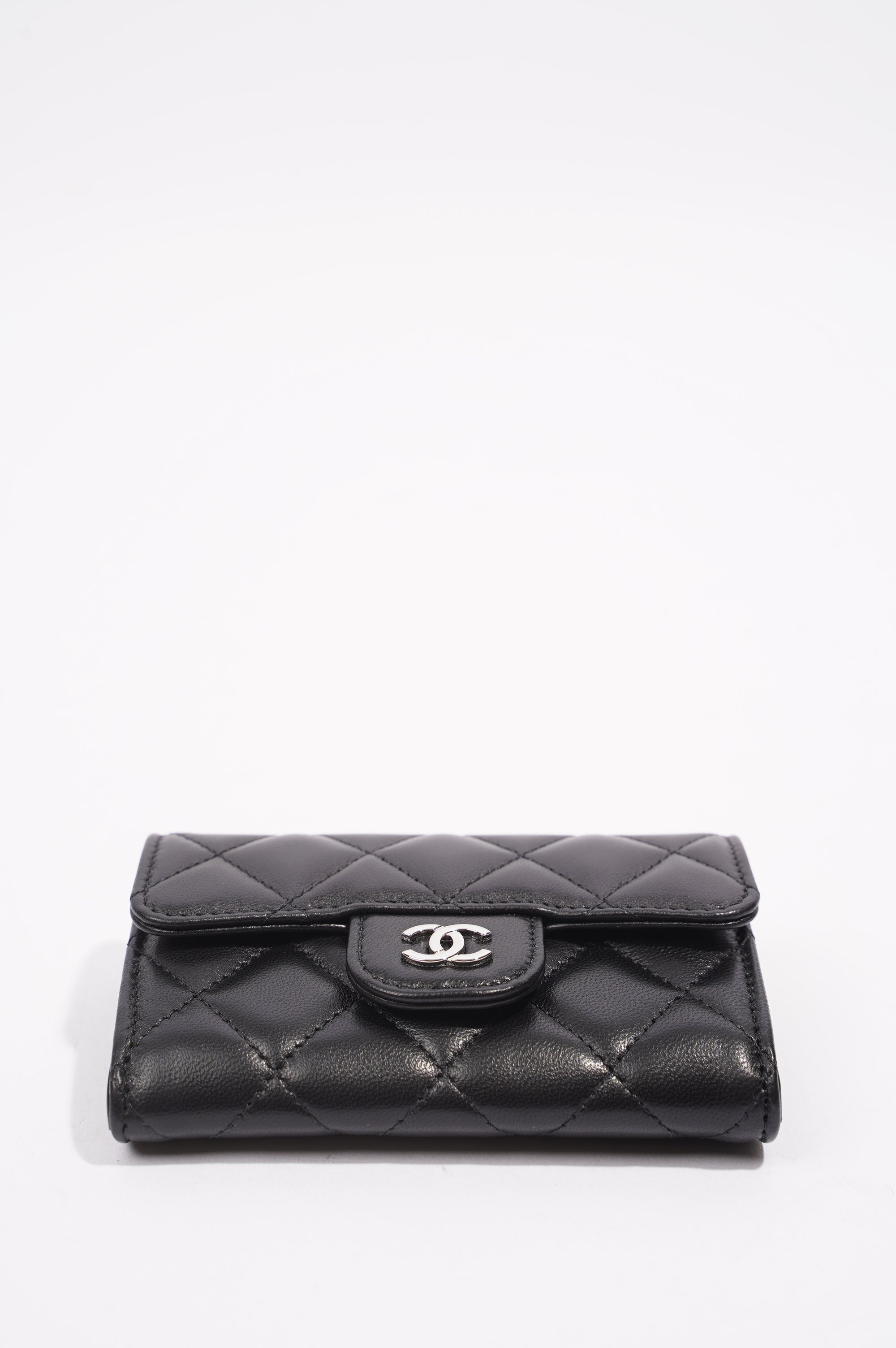 Chanel Womens Lambskin Quilted Flap Card Holder Black Leather