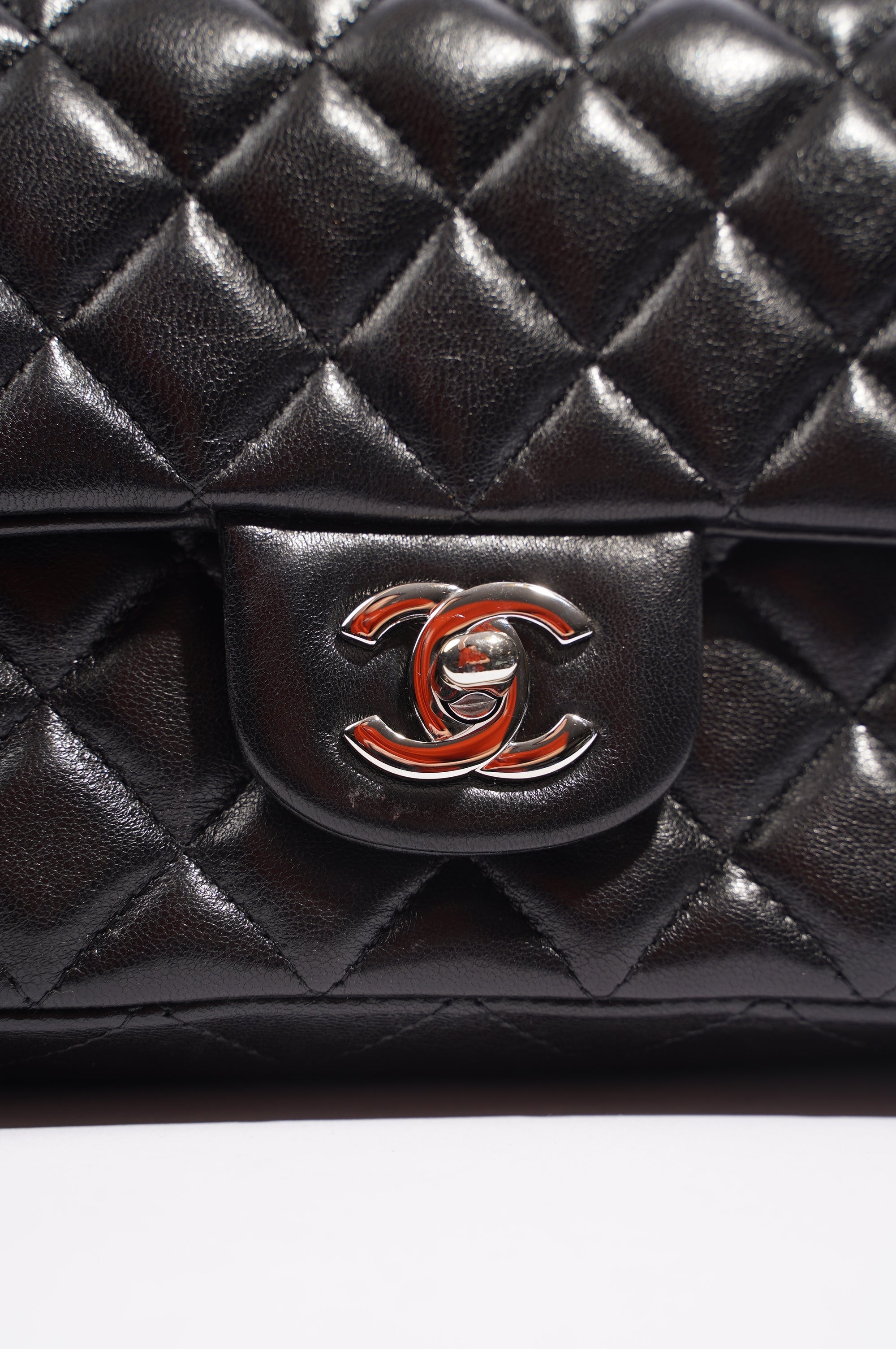 Chanel Womens Lambskin Flap Bag Black Mini