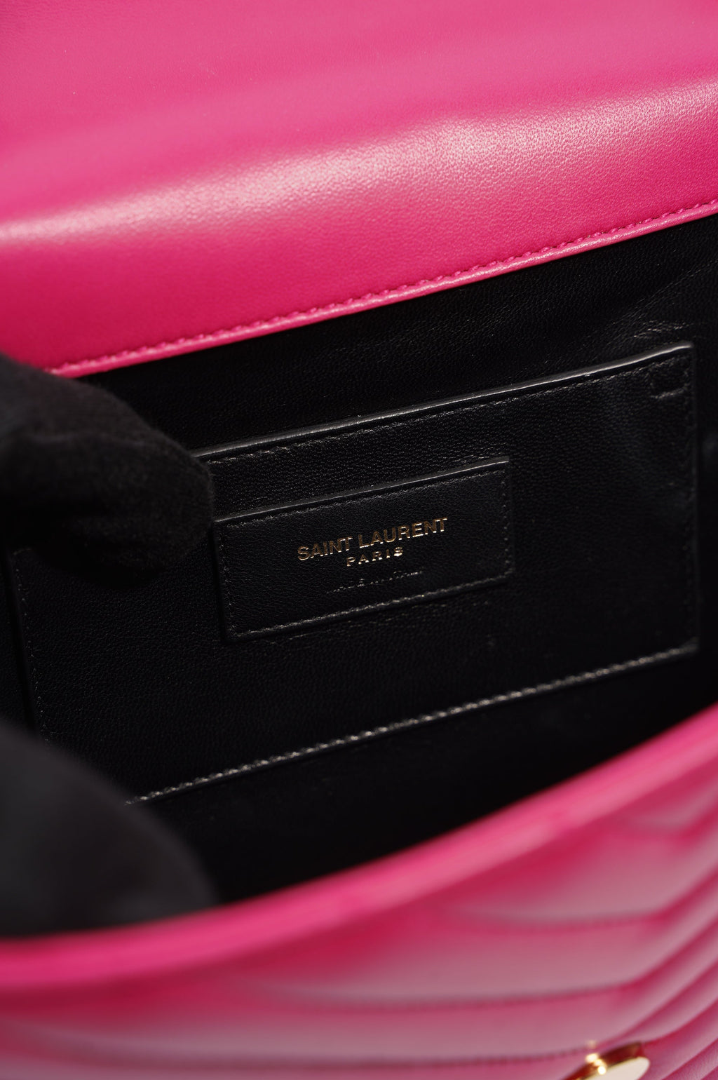 Saint Laurent Womens Chevron Envelope Bag Pink Medium