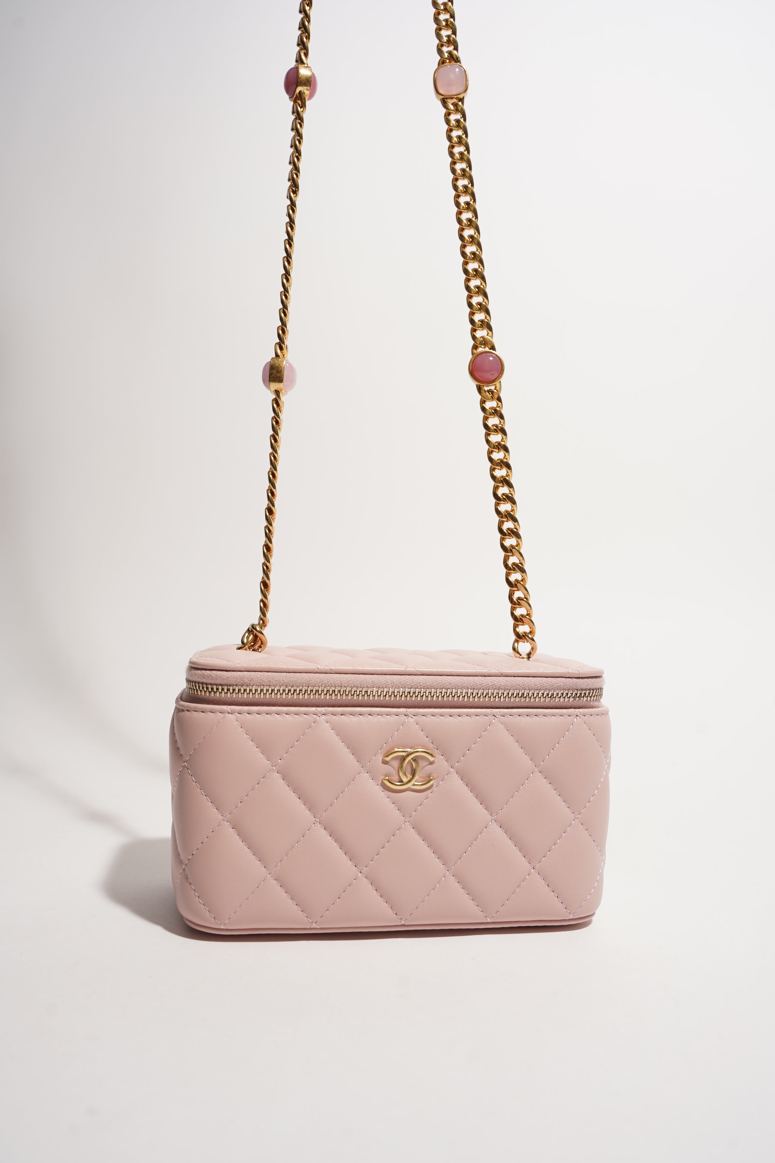 Chanel Womens Vanity Case With Jewel Chain