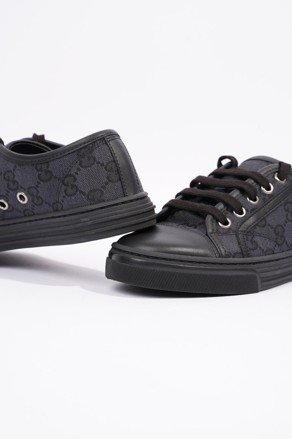 Gucci Womens GG Low Top Sneaker Black EU 34.5 / UK 1.5