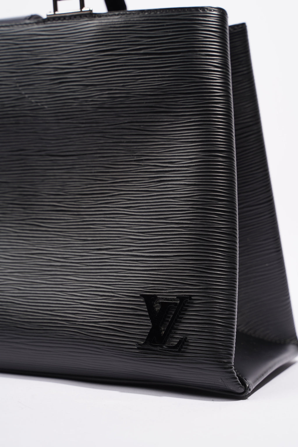 Louis Vuitton Womens Kleber Black Epi Leather MM