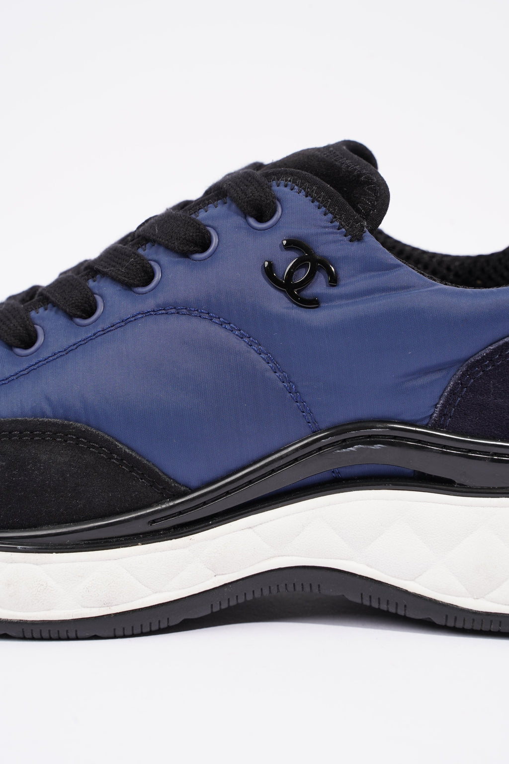 Chanel CC Logo Navy / Black EU 37 / UK 4