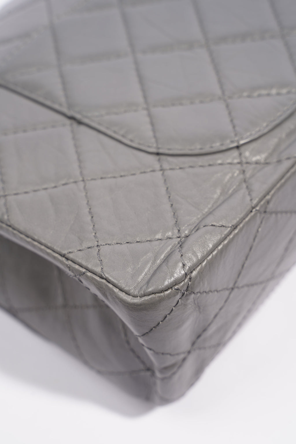 Chanel Womens 2.55 Lambskin Classic Flap Bag Grey