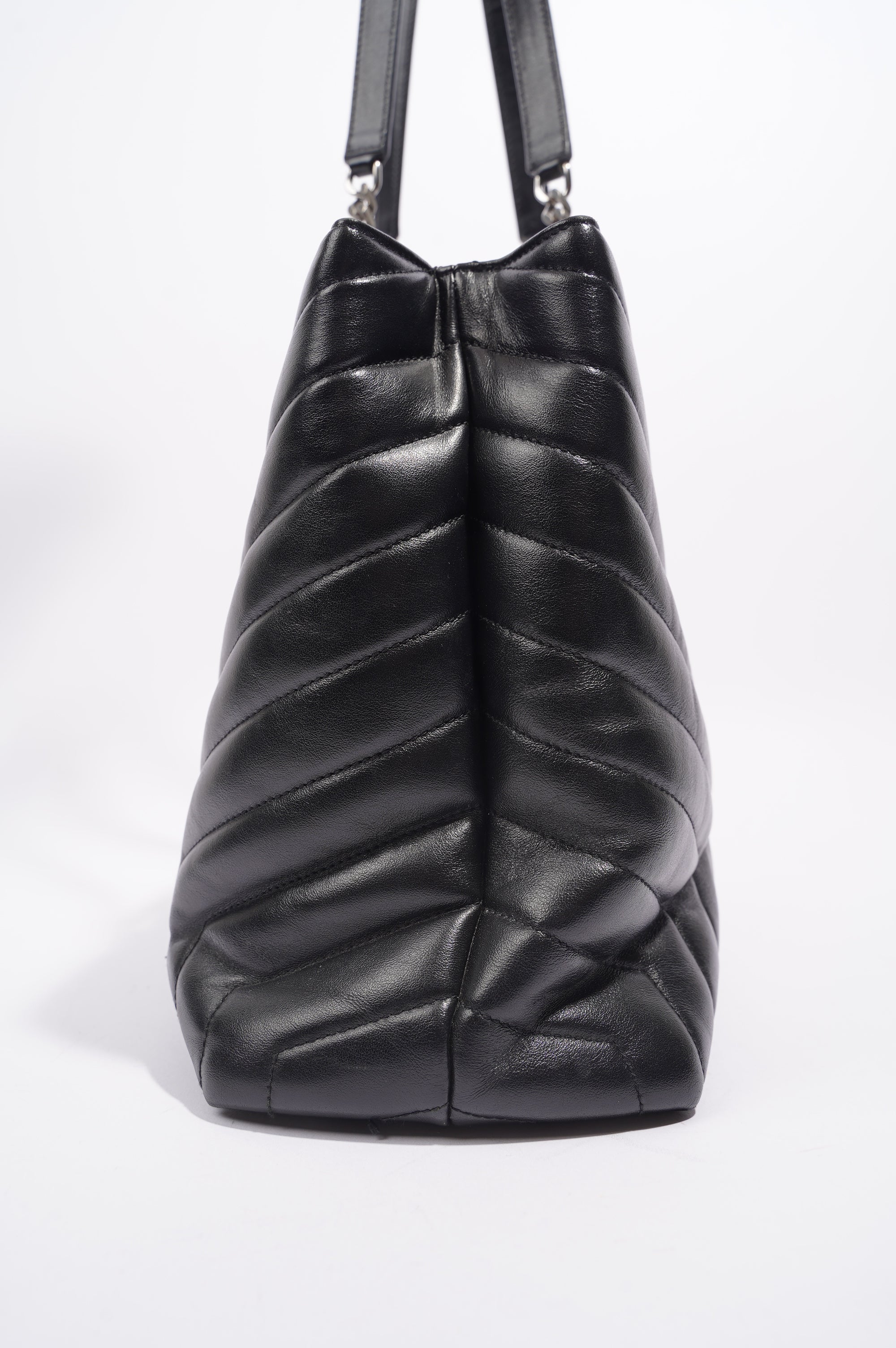 Saint Laurent Womens Lou Lou Shopper Bag Black / Silver Large