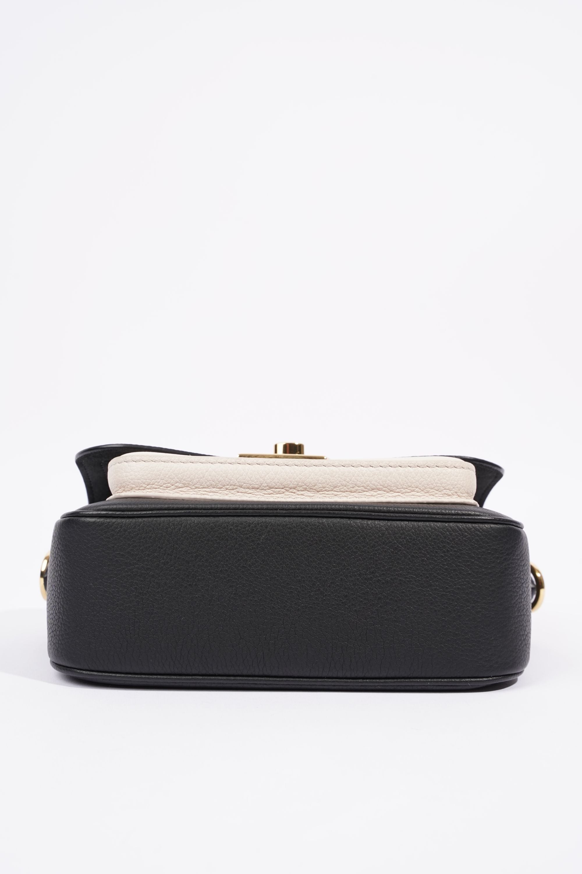 Louis Vuitton Womens Lockme Tender Black / White Leather