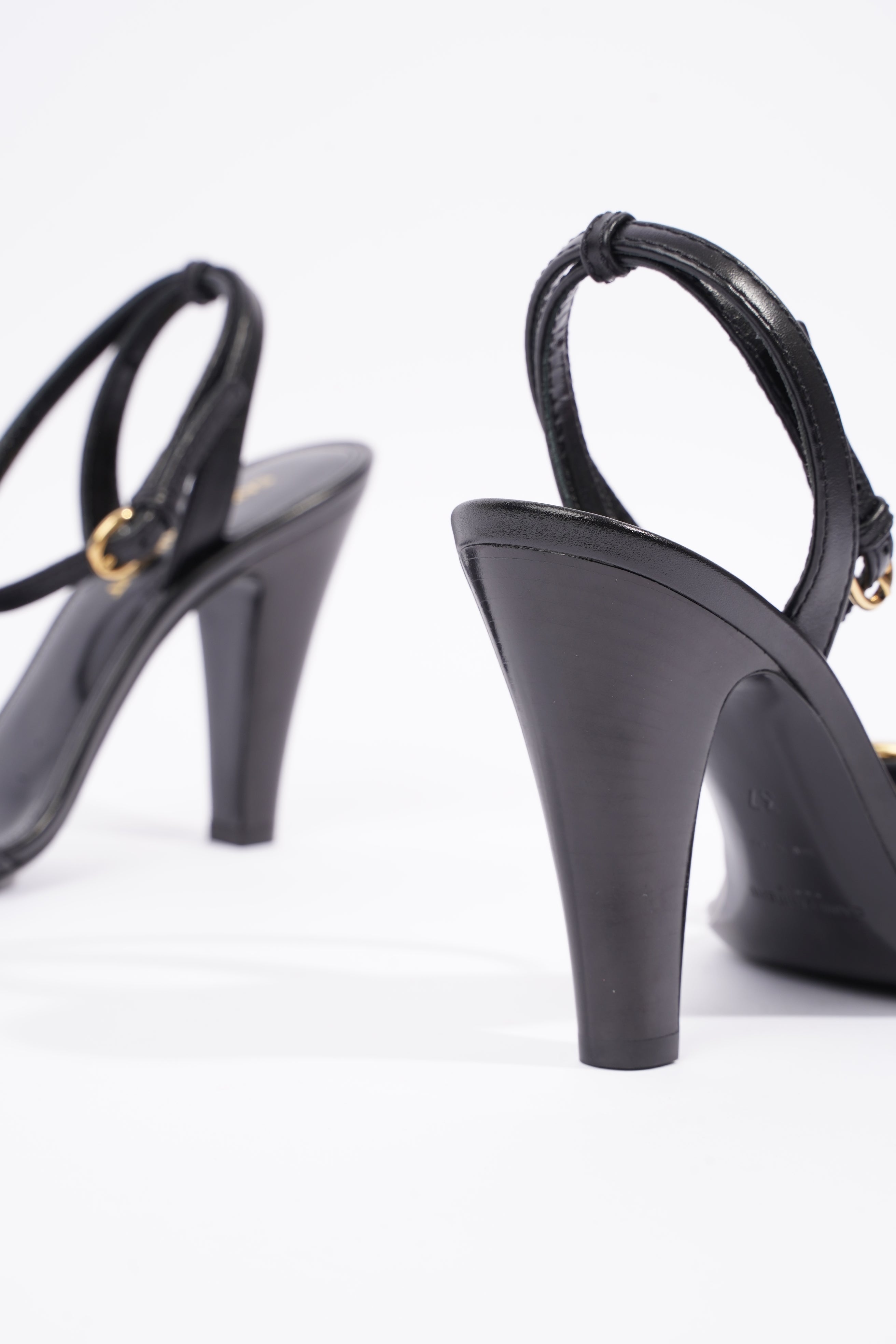 Saint Laurent Womens Maillon 95 Black / Gold EU 37 / UK 4