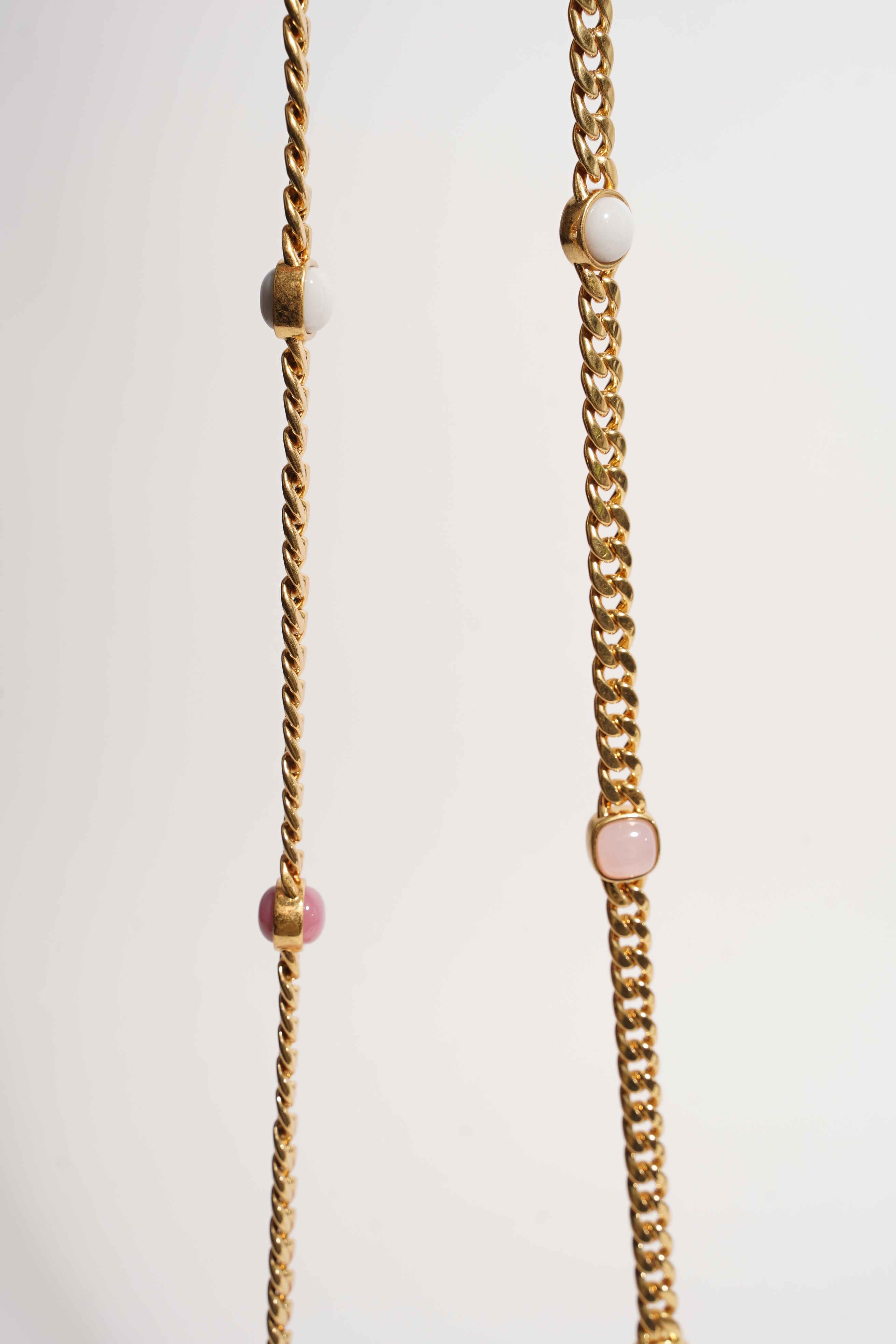 Chanel Womens Vanity Case With Jewel Chain
