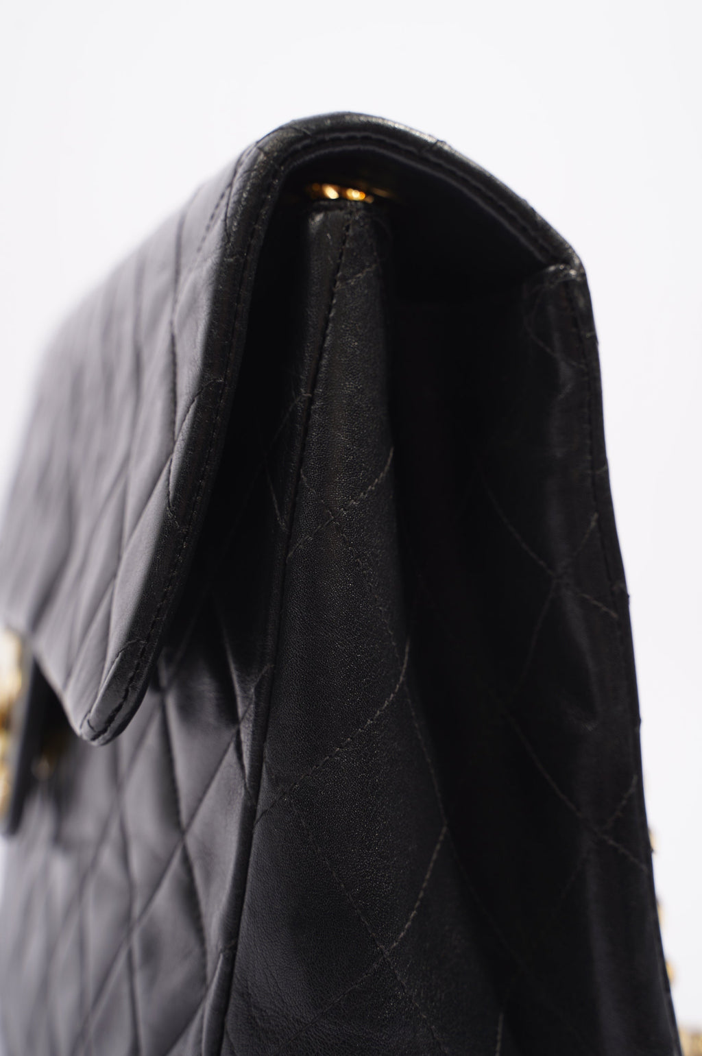 Chanel Womens Single Flap Black Lambskin / Gold Large