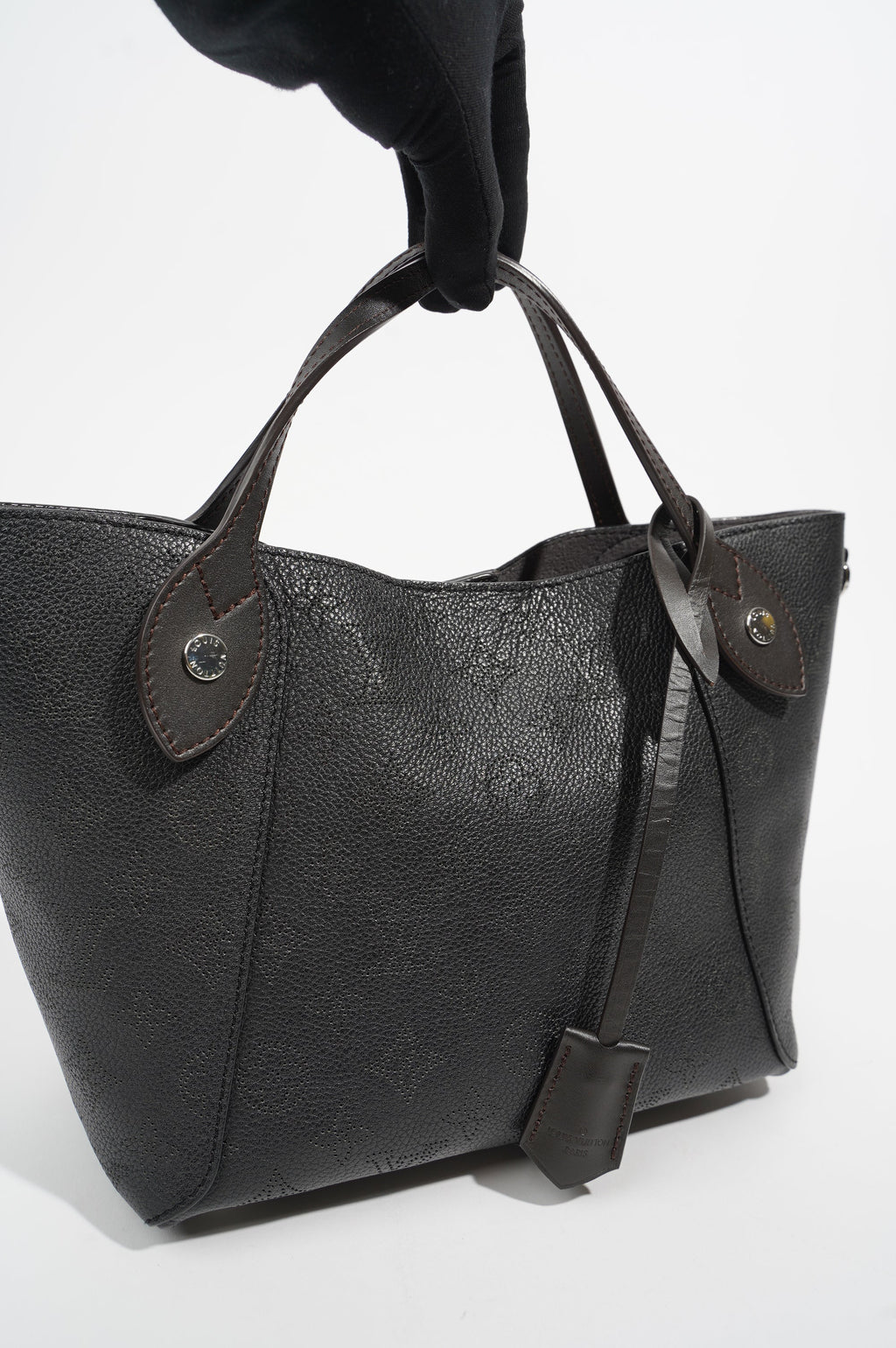 Louis Vuitton Womens Hina PM