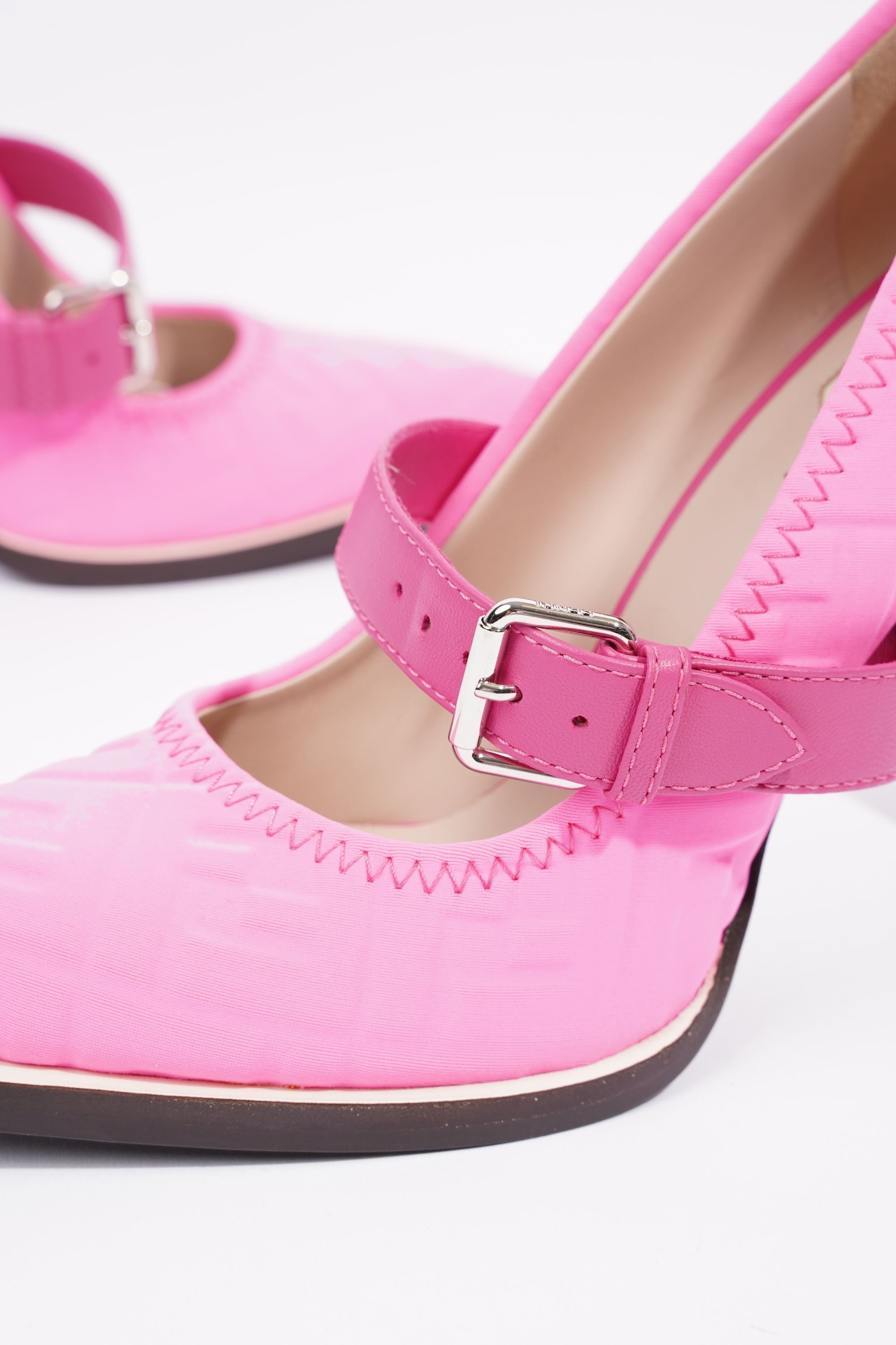 Fendi Womens Decollete Lycra FF Print Pump Pink EU 40 / UK 7