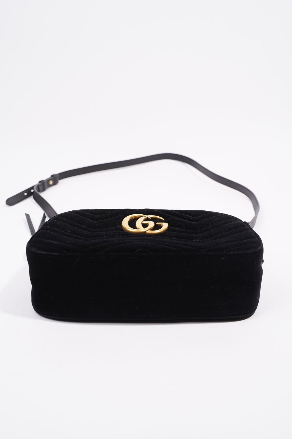 Gucci Womens Marmont Zip Black Velvet Small