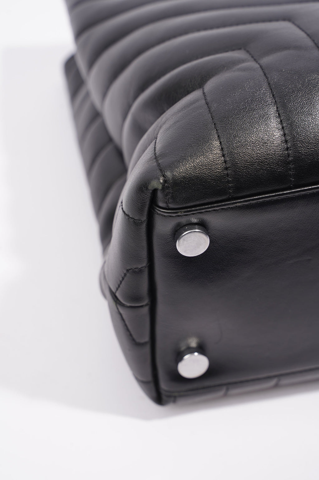 Saint Laurent Womens Lou Lou Shopper Bag Black / Silver Large
