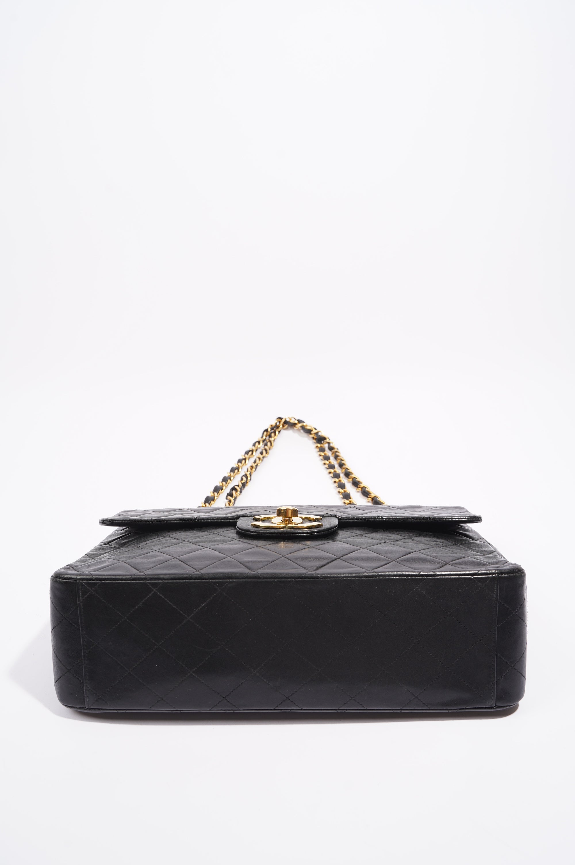 Chanel Womens Single Flap Black Lambskin / Gold Large