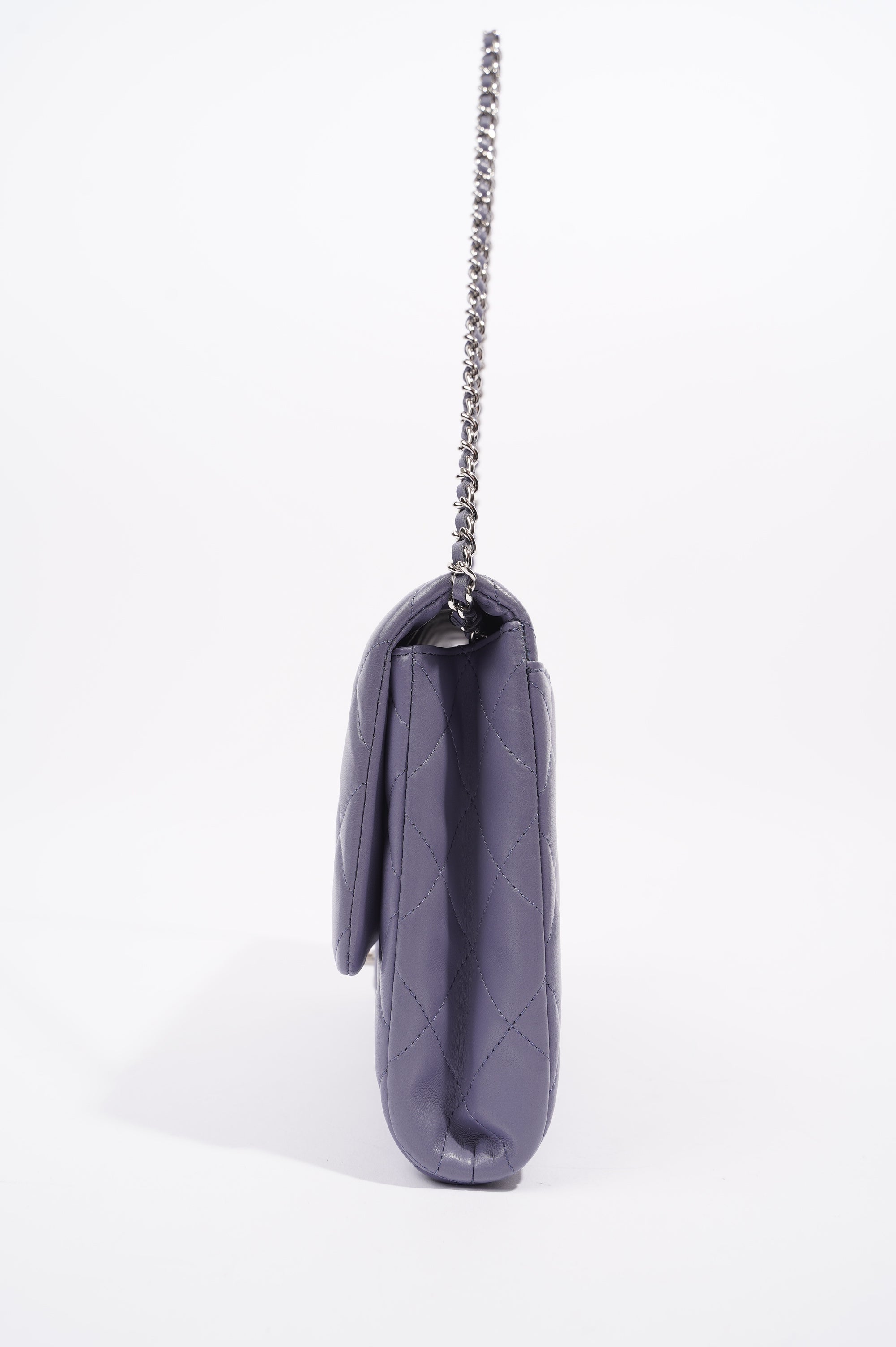 Chanel Womens Lambskin Clutch With Chain Lavender Large