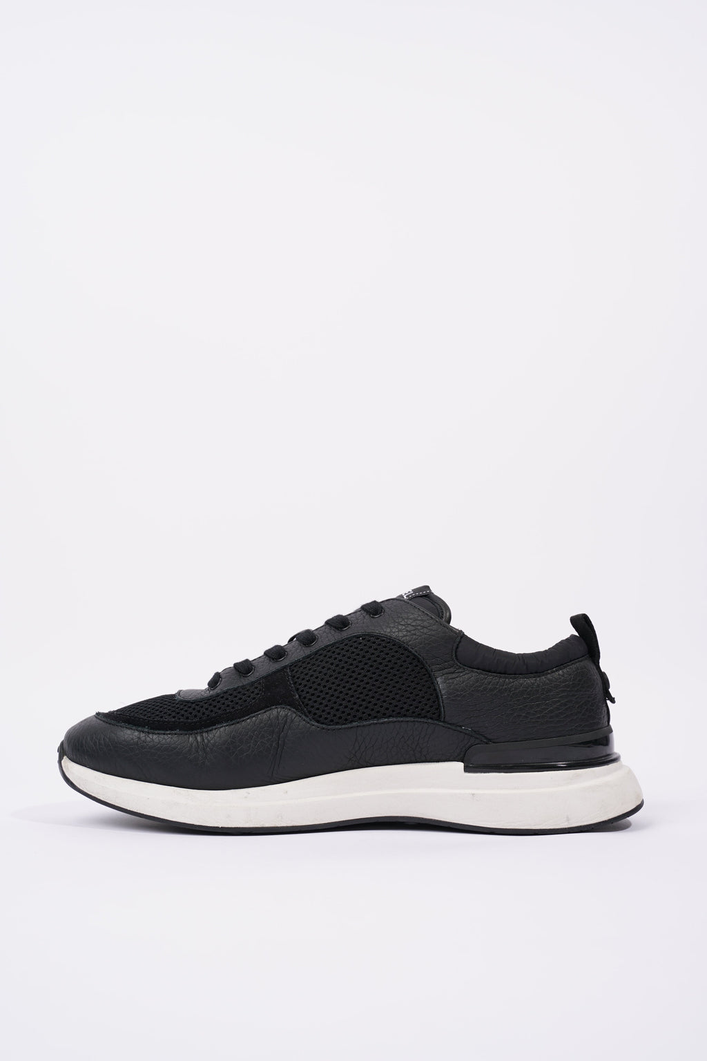 Chanel Mens CC Logo Black / White EU 43 / UK 9