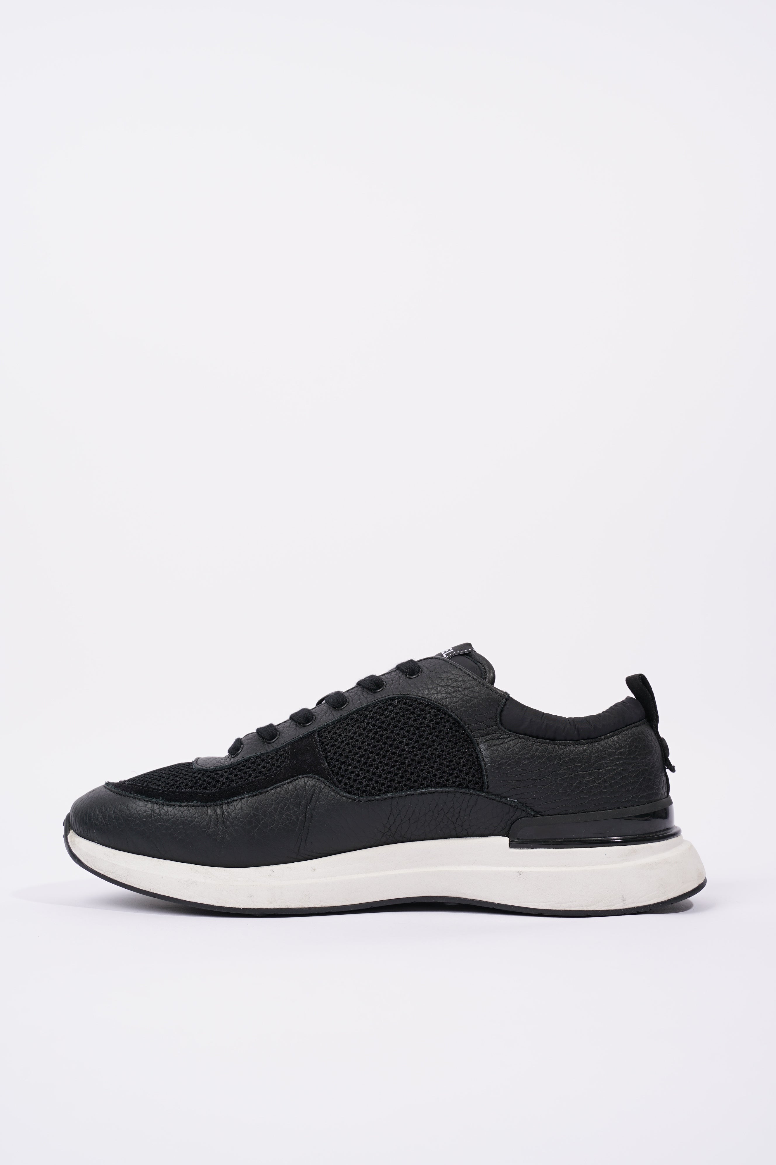 Chanel Mens CC Logo Black / White EU 43 / UK 9