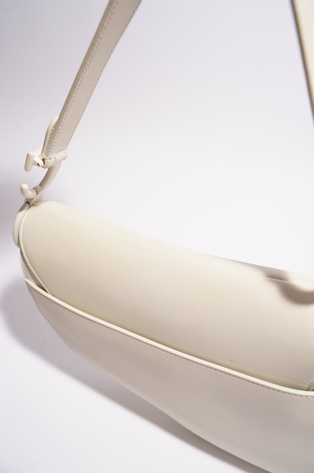 Christian Dior Womens Saddle Bag White Leather