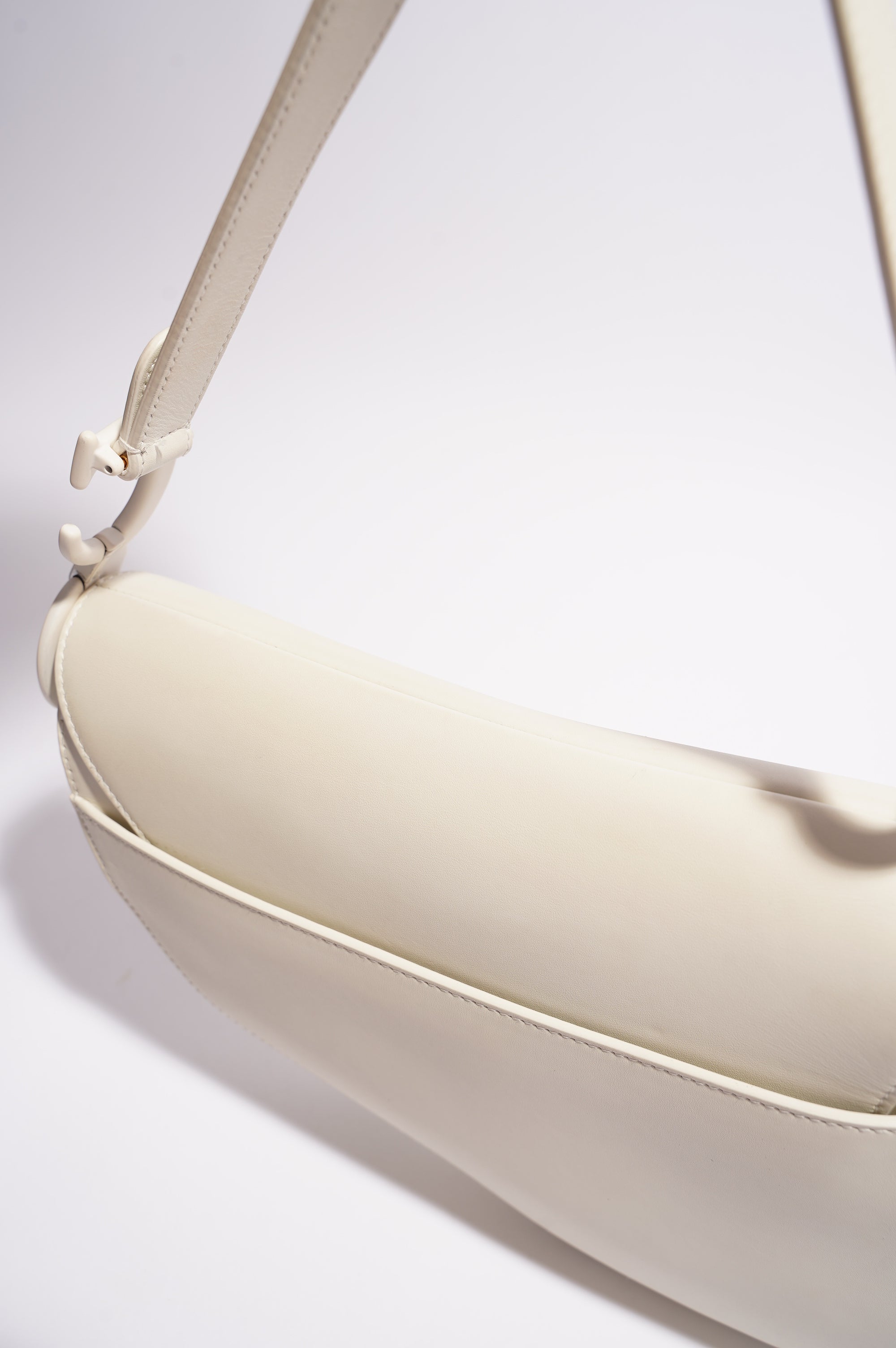 Christian Dior Womens Saddle Bag White Leather