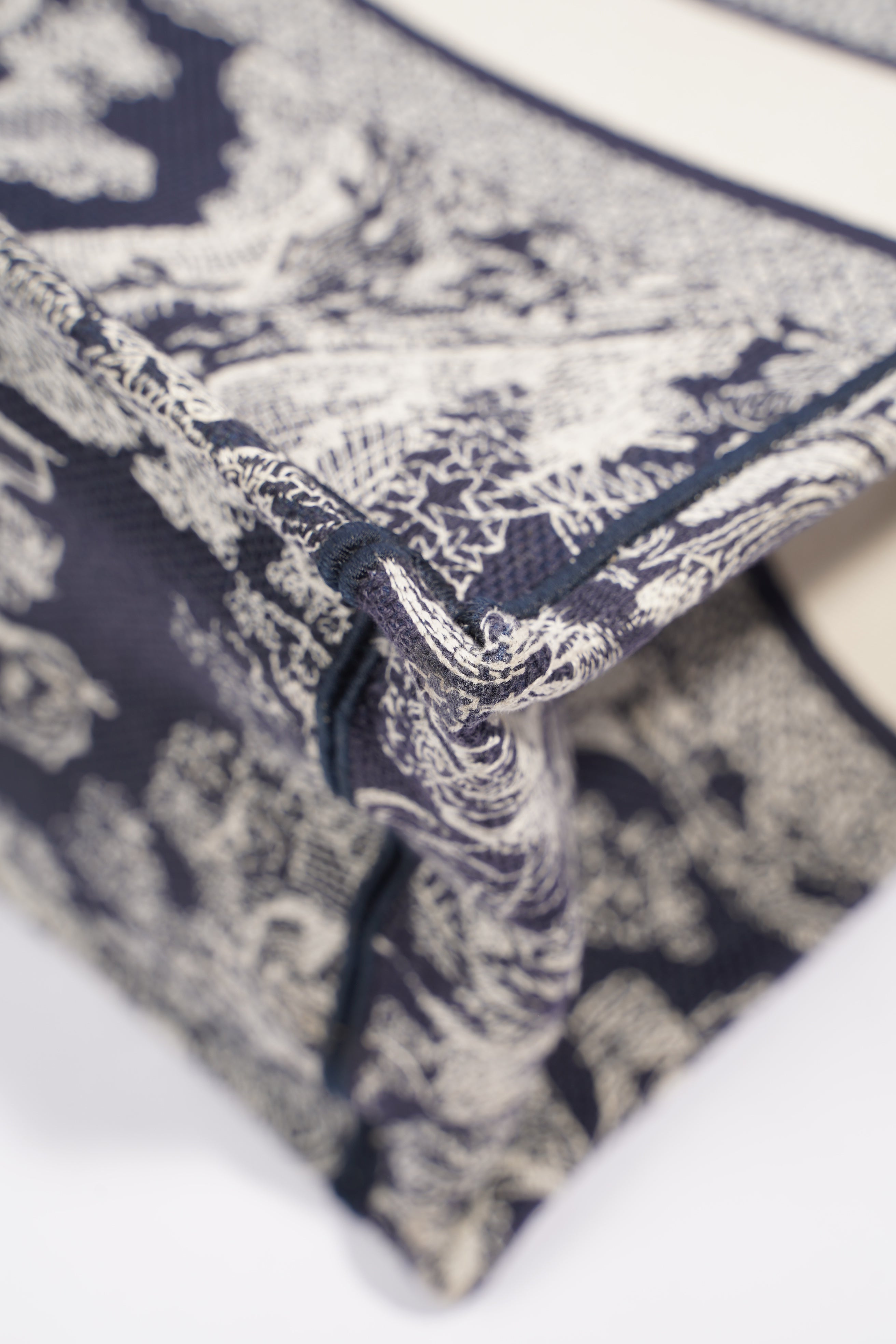 Christian Dior Womens Book Tote Blue Toile de Jouy Reverse Embroidery Medium