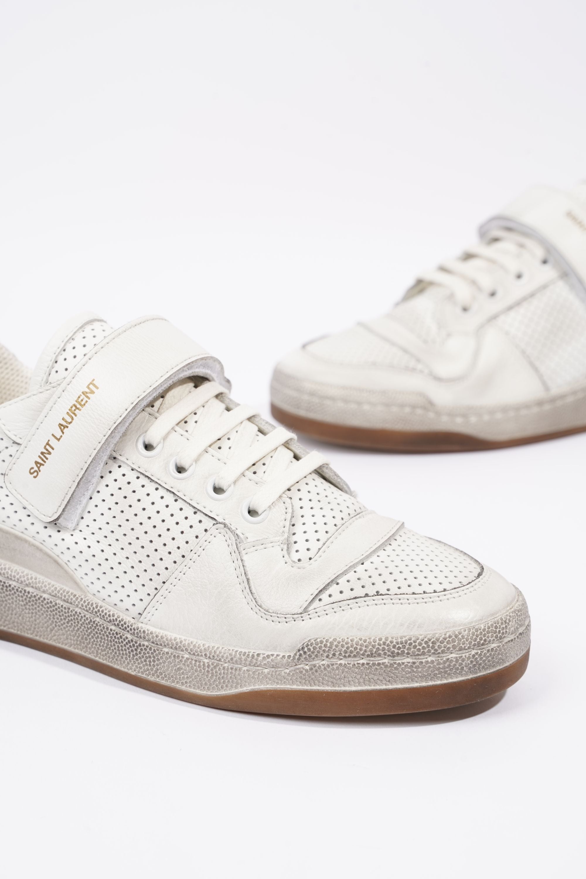 Saint Laurent Womens SL24 Low Top Sneaker Distressed White EU 37.5 / UK 4.5