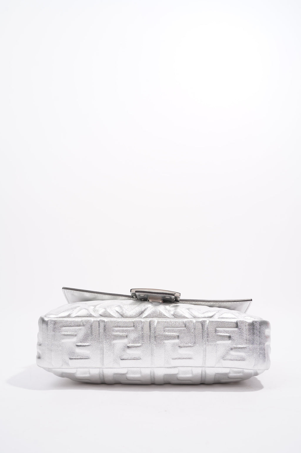 Fendi Womens Baguette Bag Silver Leather
