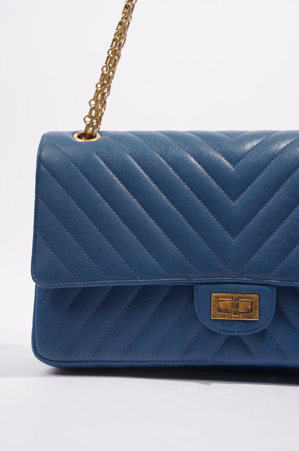 Chanel Womens Lambskin Reissue 2.55 Blue Leather