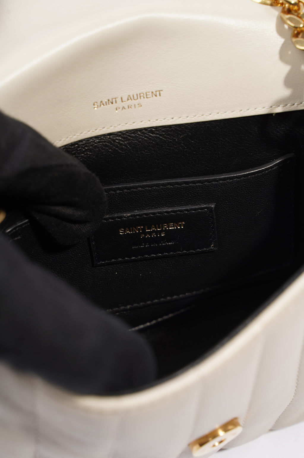 Saint Laurent Womens Vicky Bag White Small