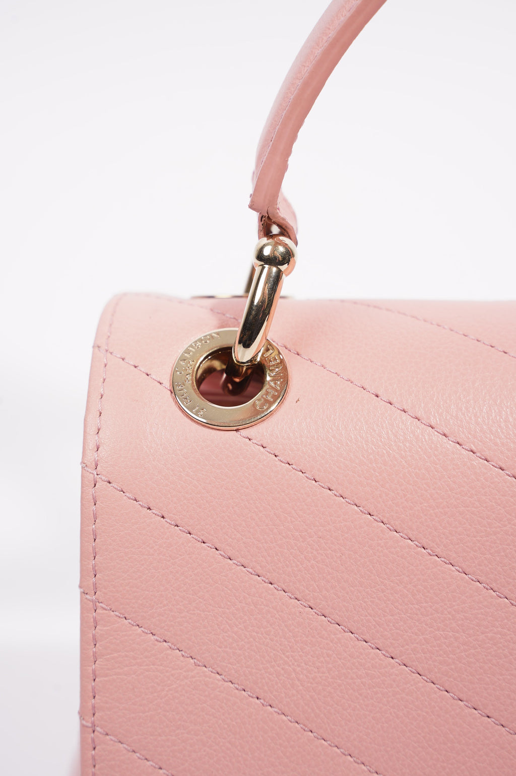 Chanel Womens Chevron Chic Top Handle Bag Pink Caviar Small