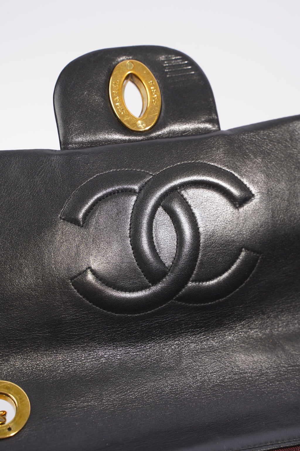 Chanel Womens Single Flap Black Lambskin / Gold Large