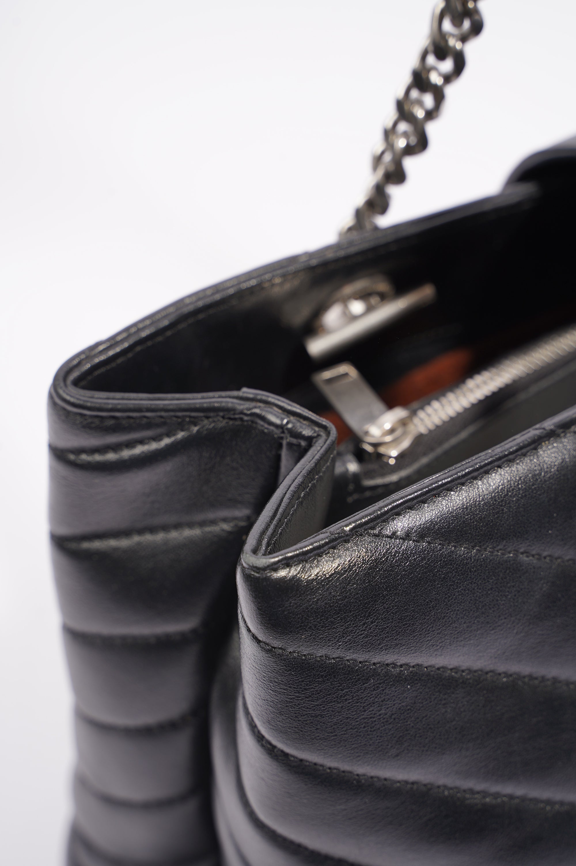 Saint Laurent Womens Lou Lou Shopper Bag Black / Silver Large