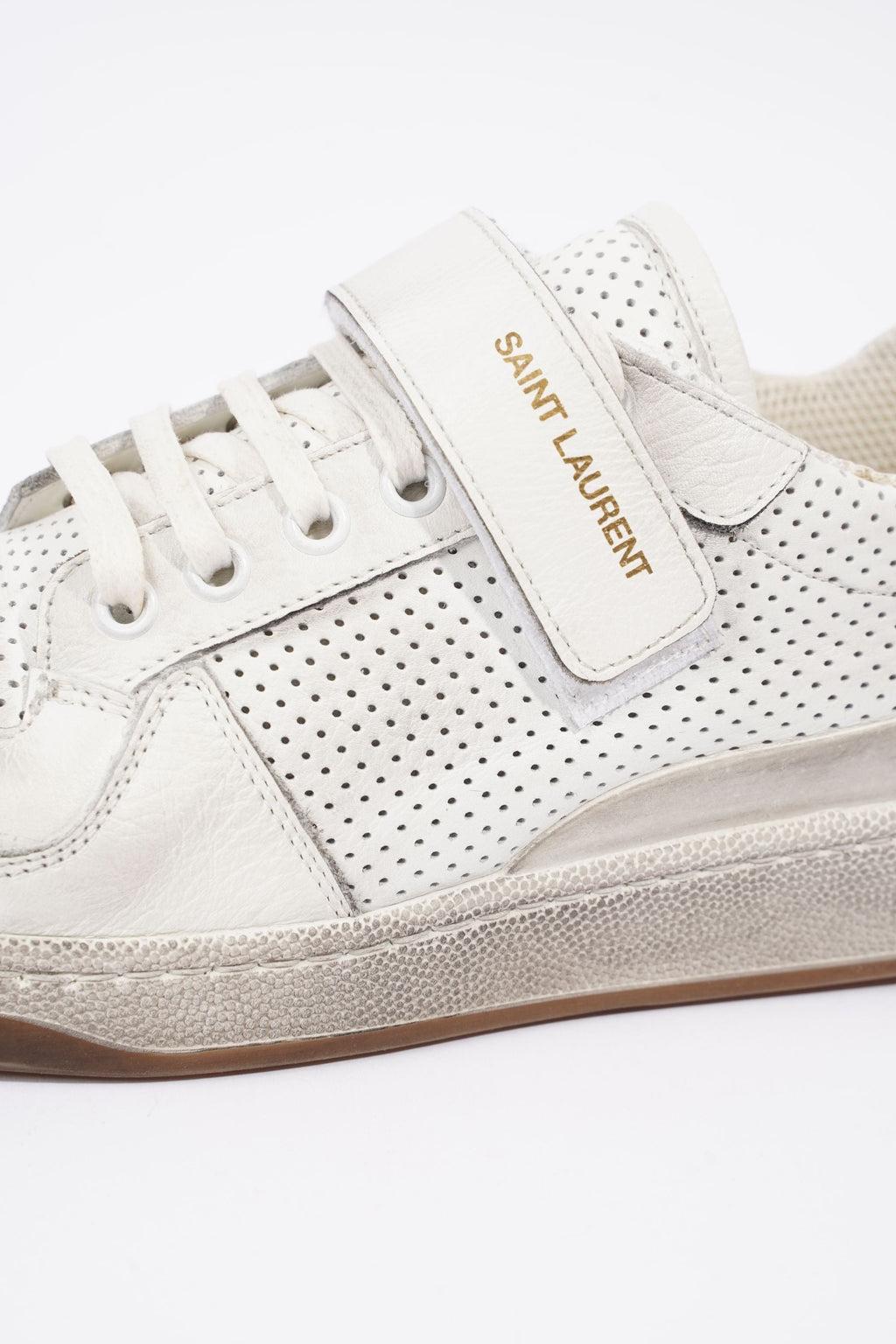 Saint Laurent Womens SL24 Low Top Sneaker Distressed White EU 37.5 / UK 4.5