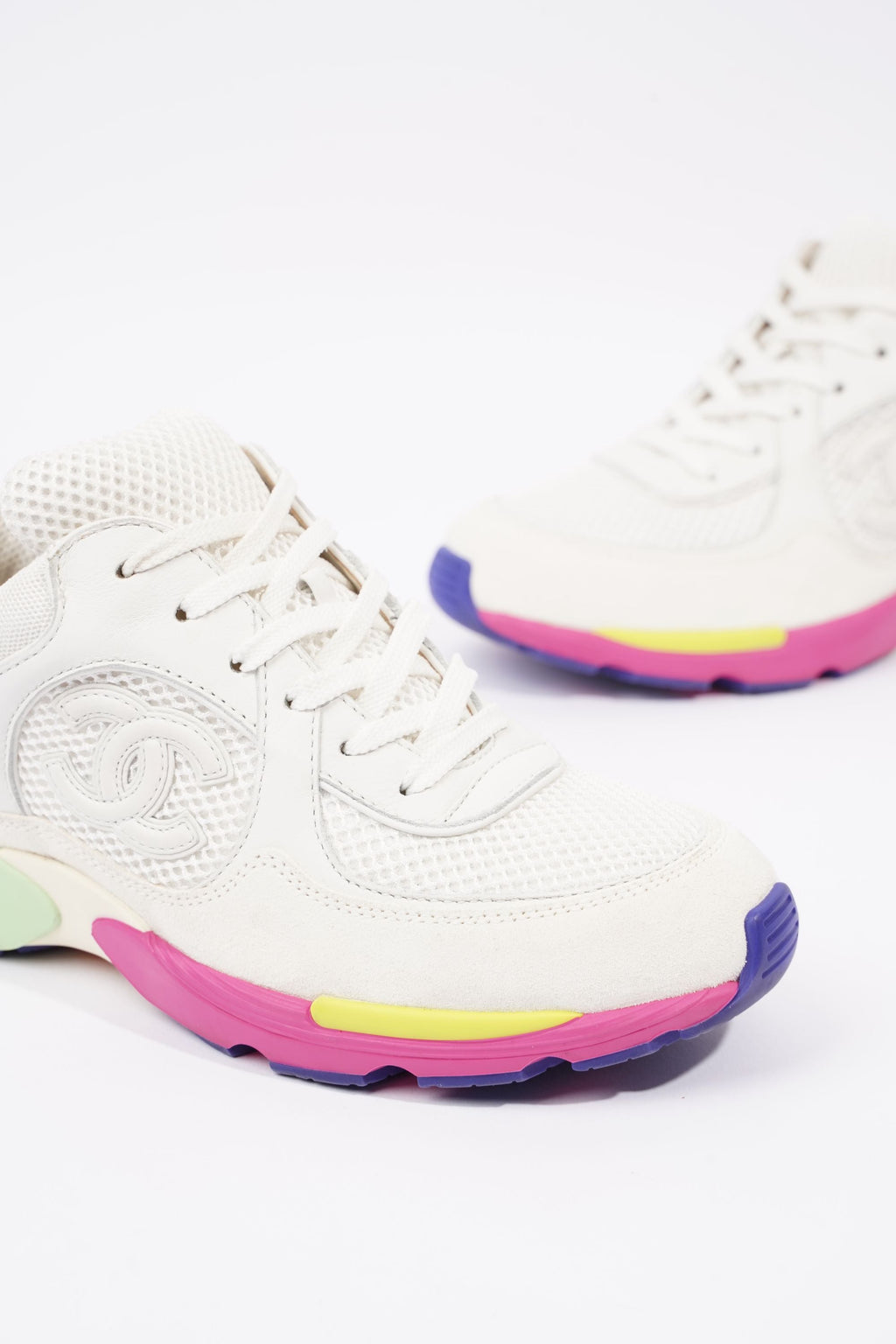 Chanel Womens CC Logo White / Multi Midsole EU 36.5 / UK 3.5