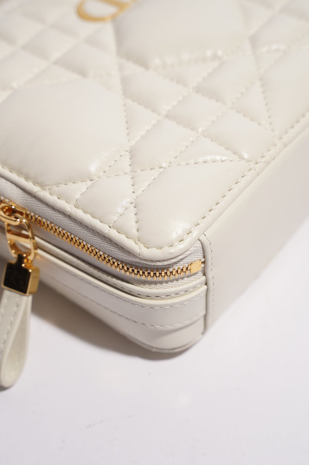 Christian Dior Womens Caro Box Bag Latte