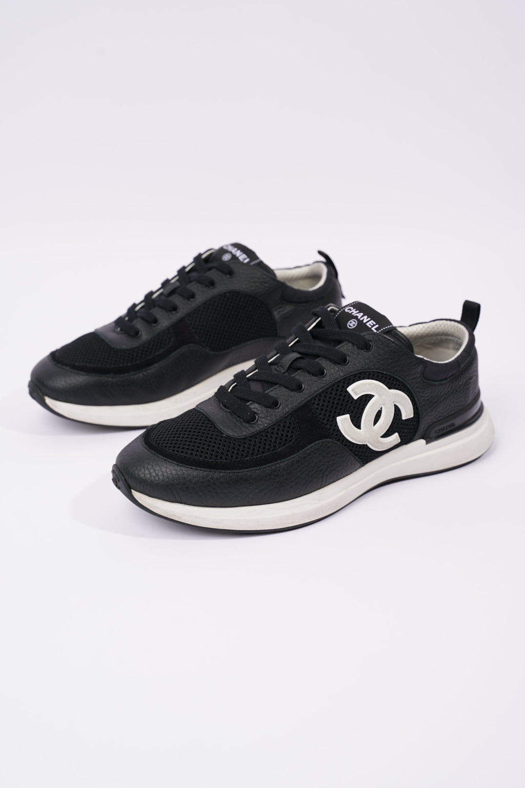Chanel Mens CC Logo Black / White EU 43 / UK 9