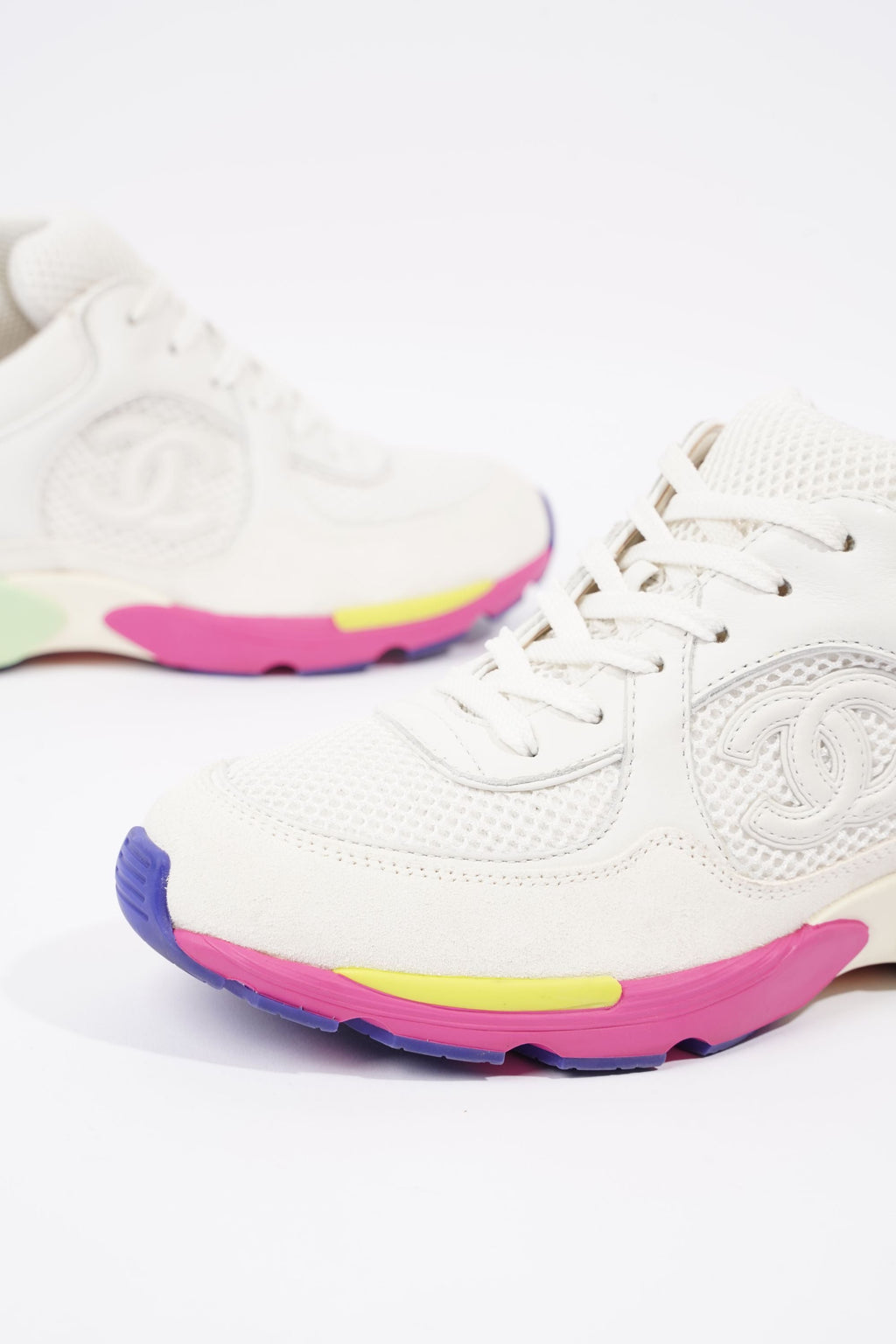 Chanel Womens CC Logo White / Multi Midsole EU 36.5 / UK 3.5