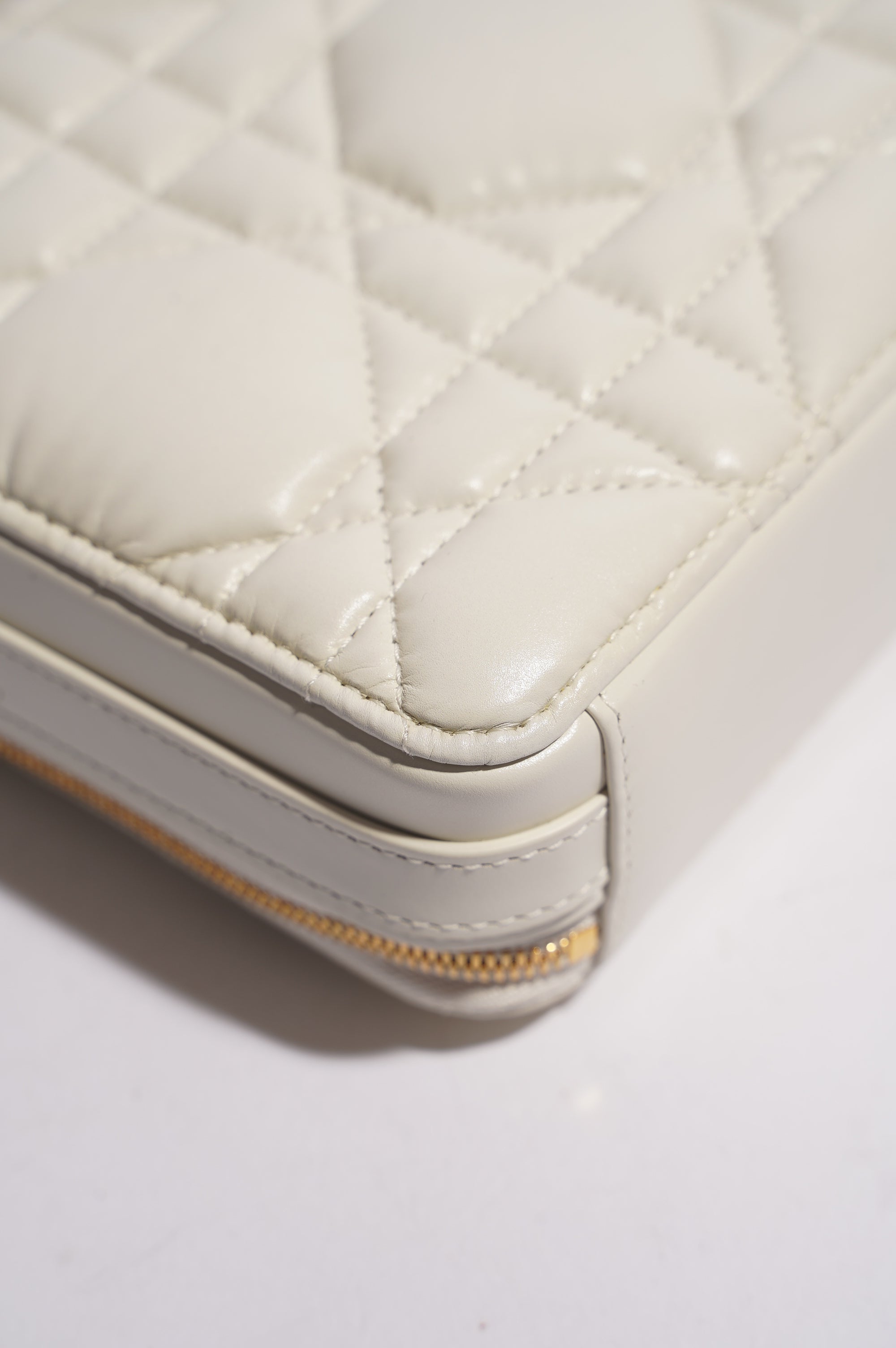 Christian Dior Womens Caro Box Bag Latte