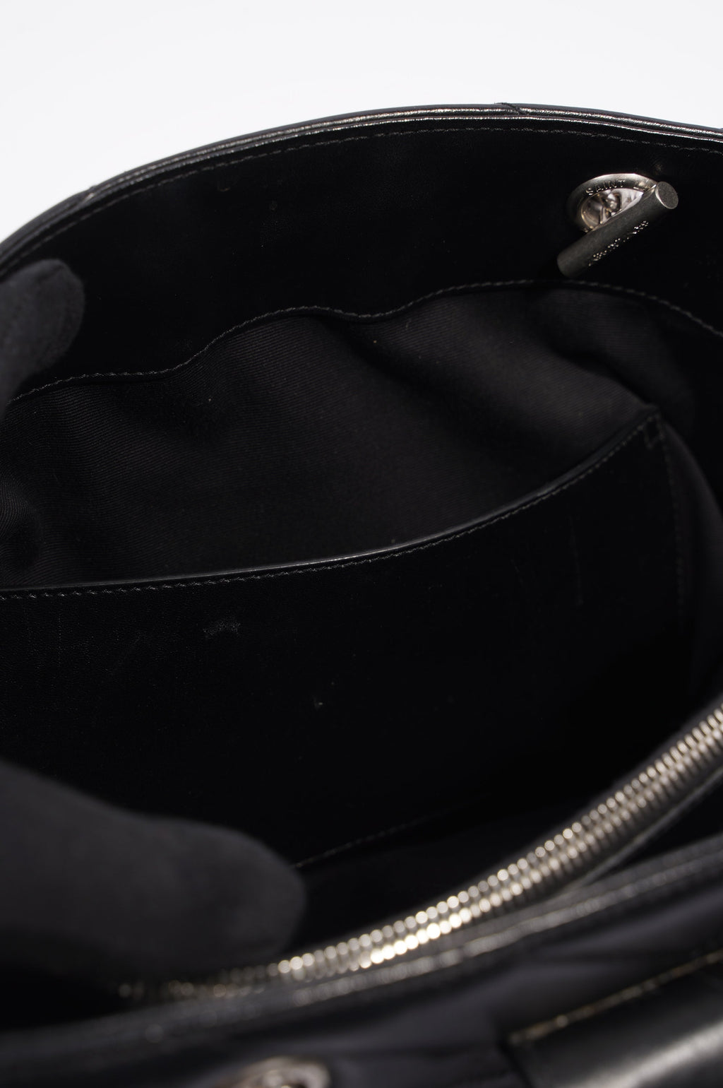 Saint Laurent Womens Lou Lou Shopper Bag Black / Silver Large