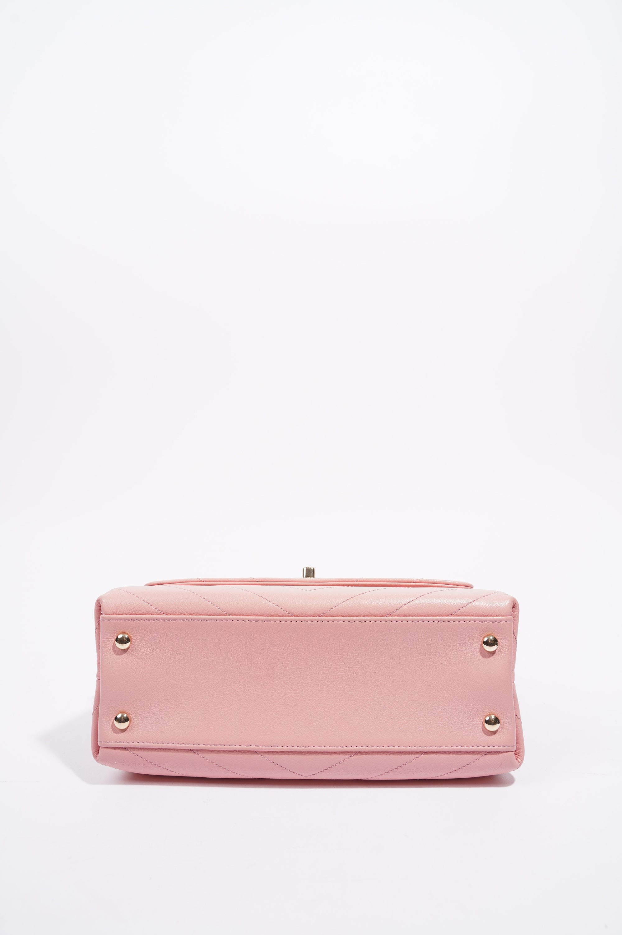 Chanel Womens Chevron Chic Top Handle Bag Pink Caviar Small